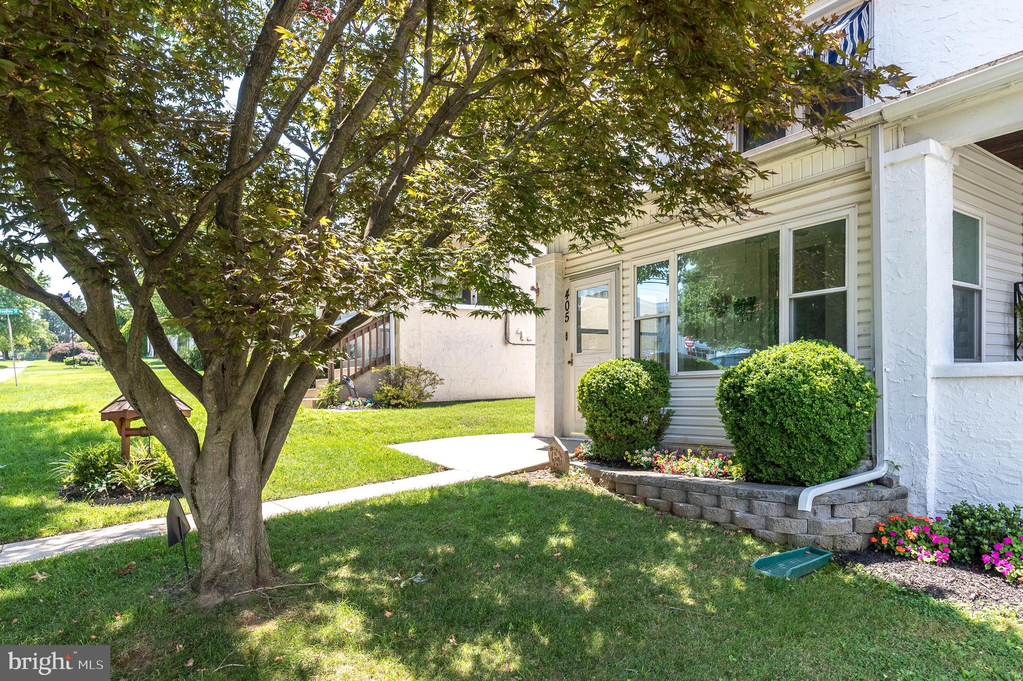 405 W ELEVENTH AVENUE