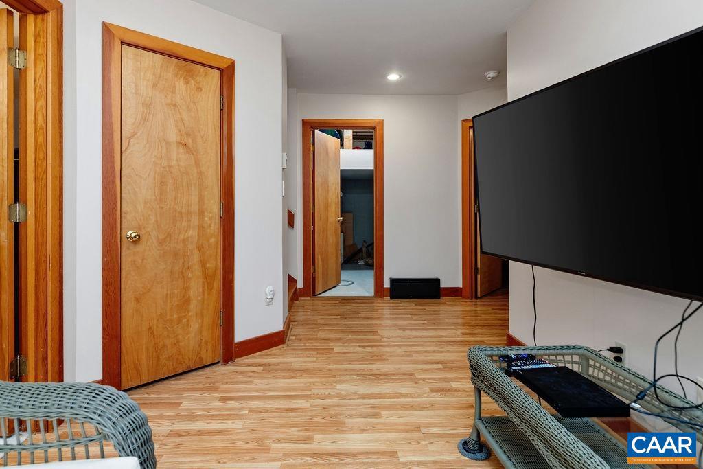 WINTERGREEN RESORT - Residential