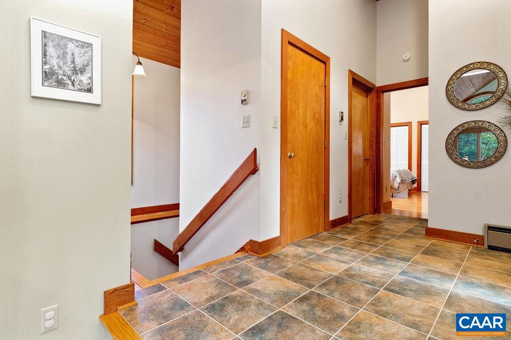 WINTERGREEN RESORT - Residential