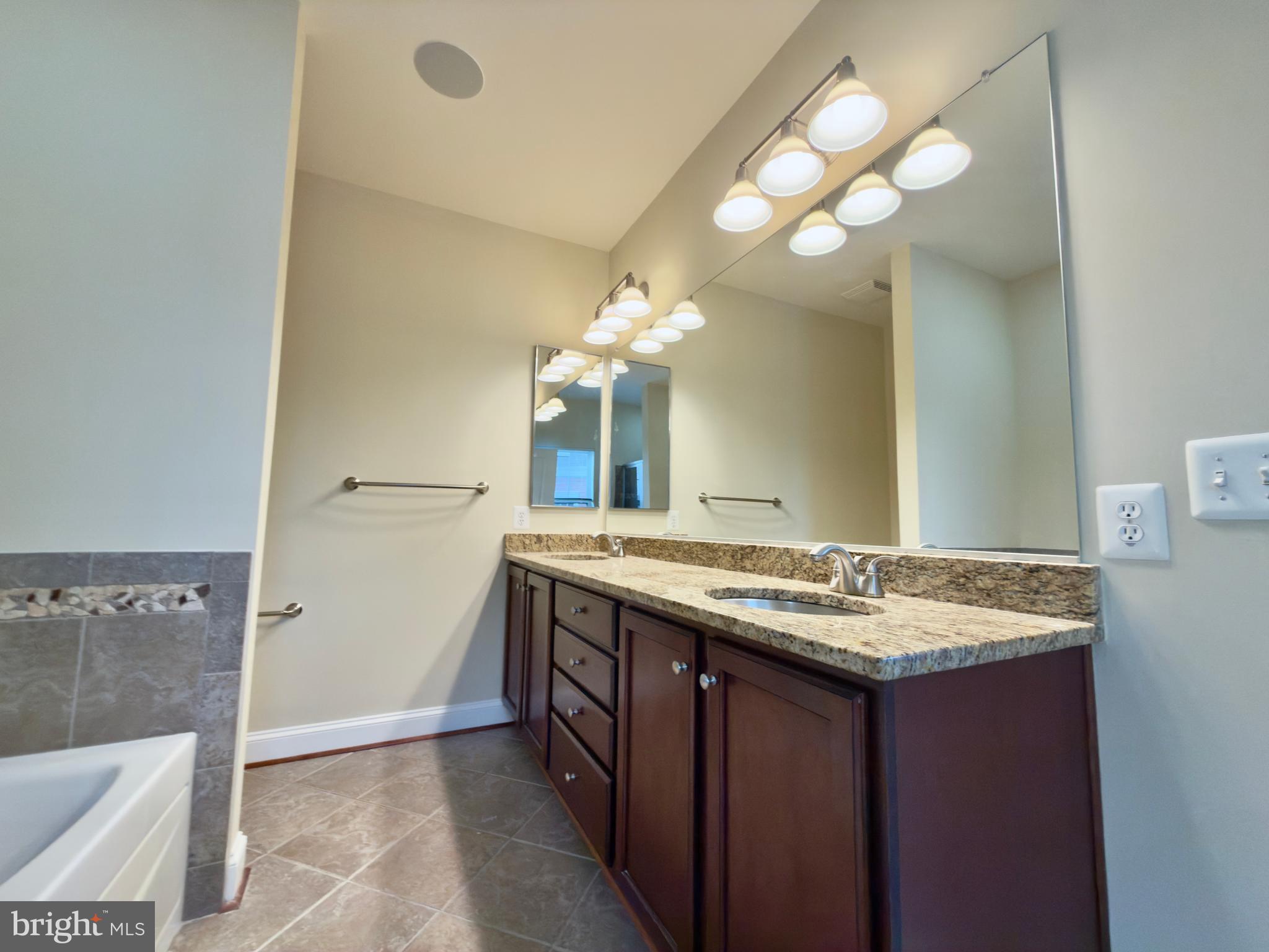 SHIPLEYS GRANT - Residential