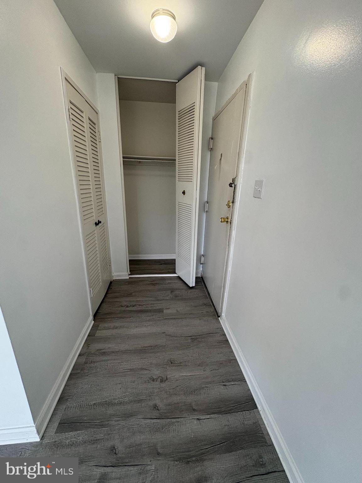 PINES CONDOMINIUM - Residential