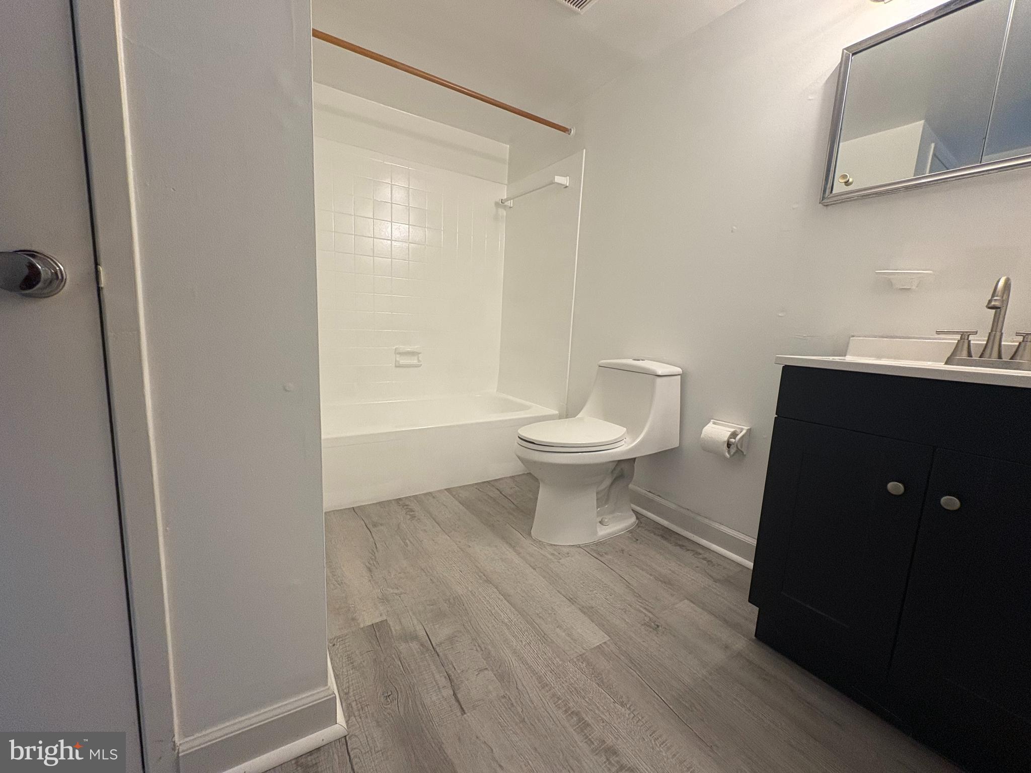 PINES CONDOMINIUM - Residential