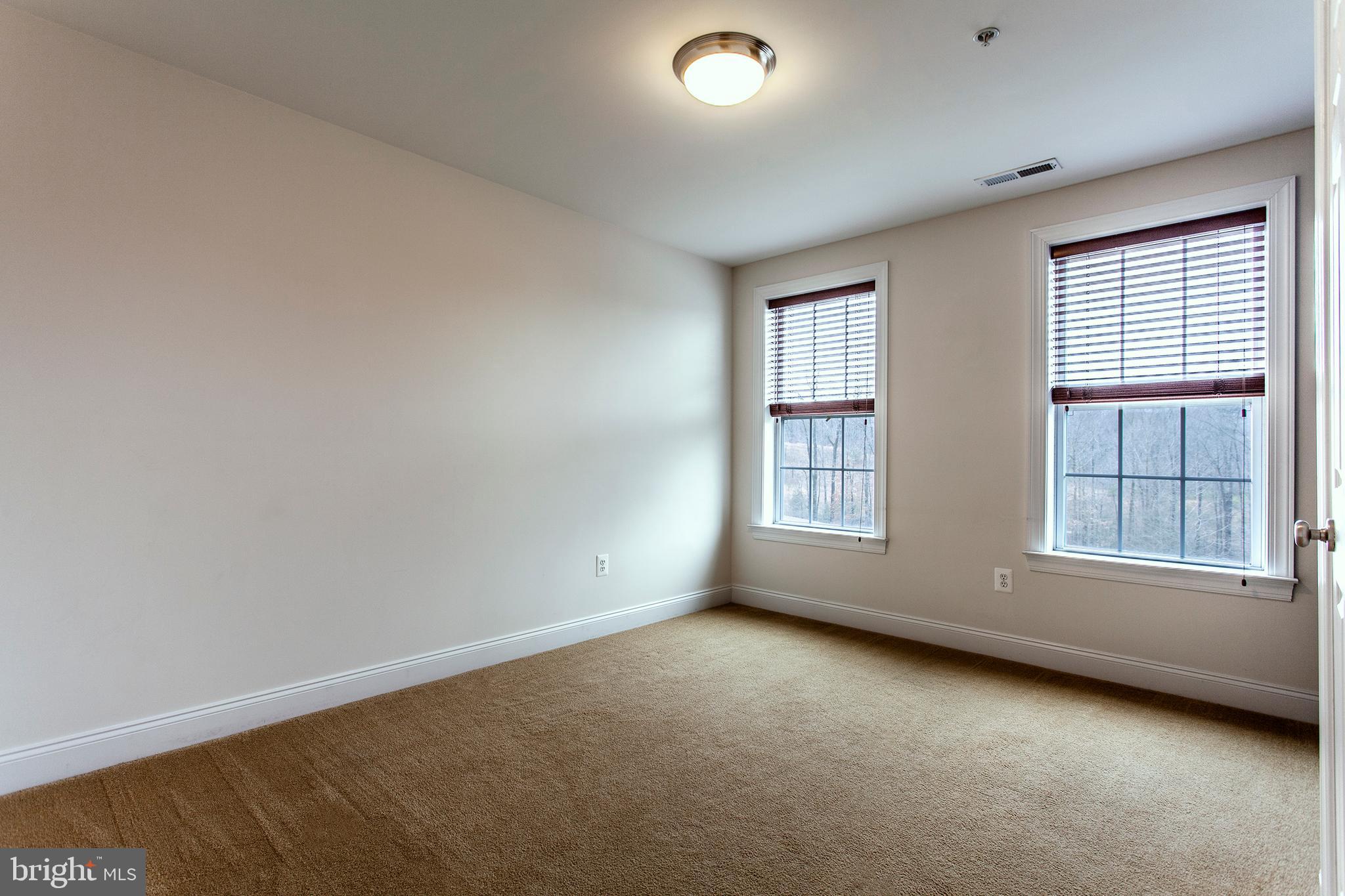 THE ENCLAVE AT ARUNDEL PRESERVE - Residential Lease