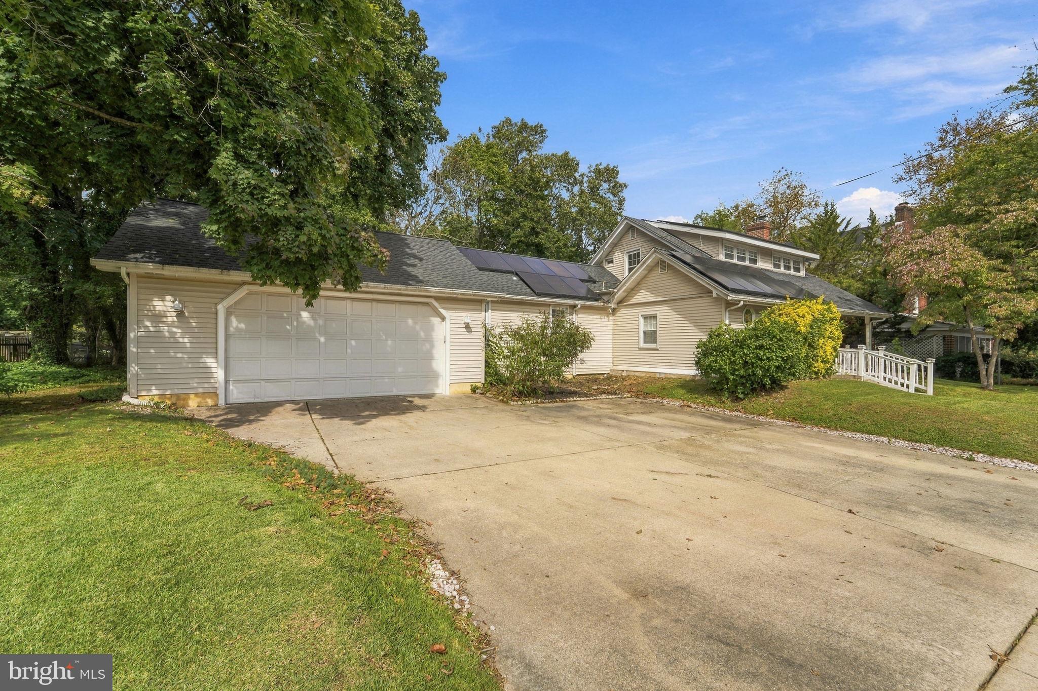 304 LAUREL AVENUE