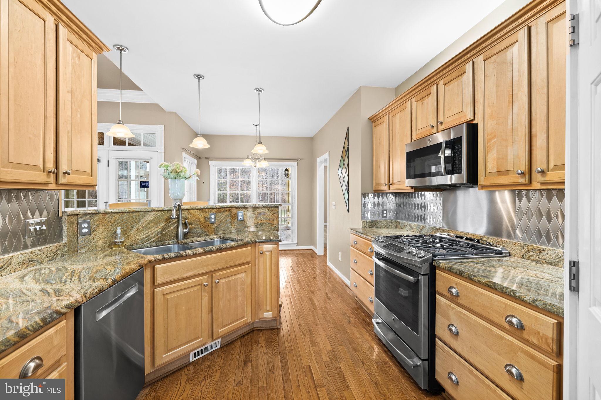 TALL PINES - Residential