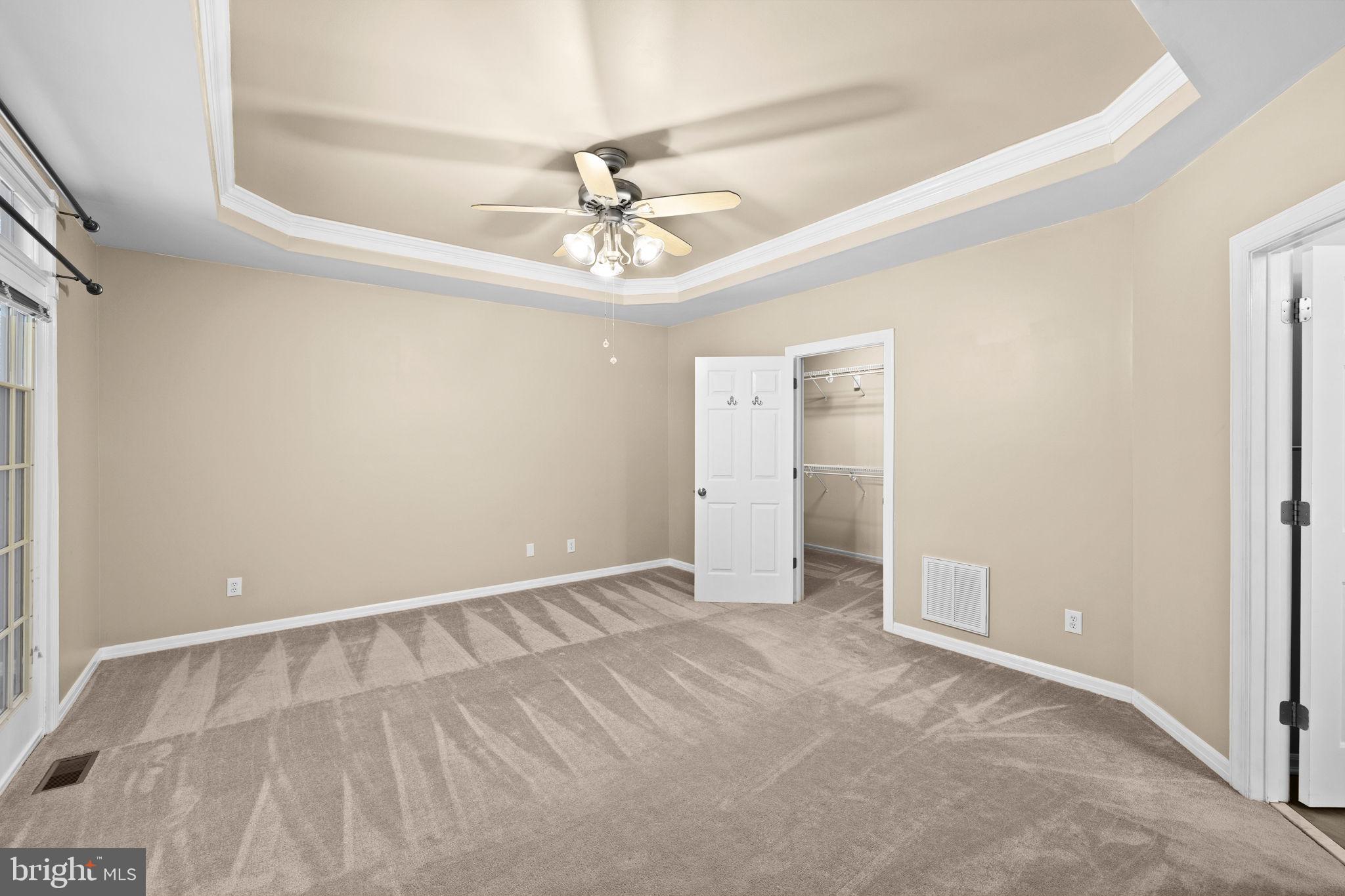 TALL PINES - Residential