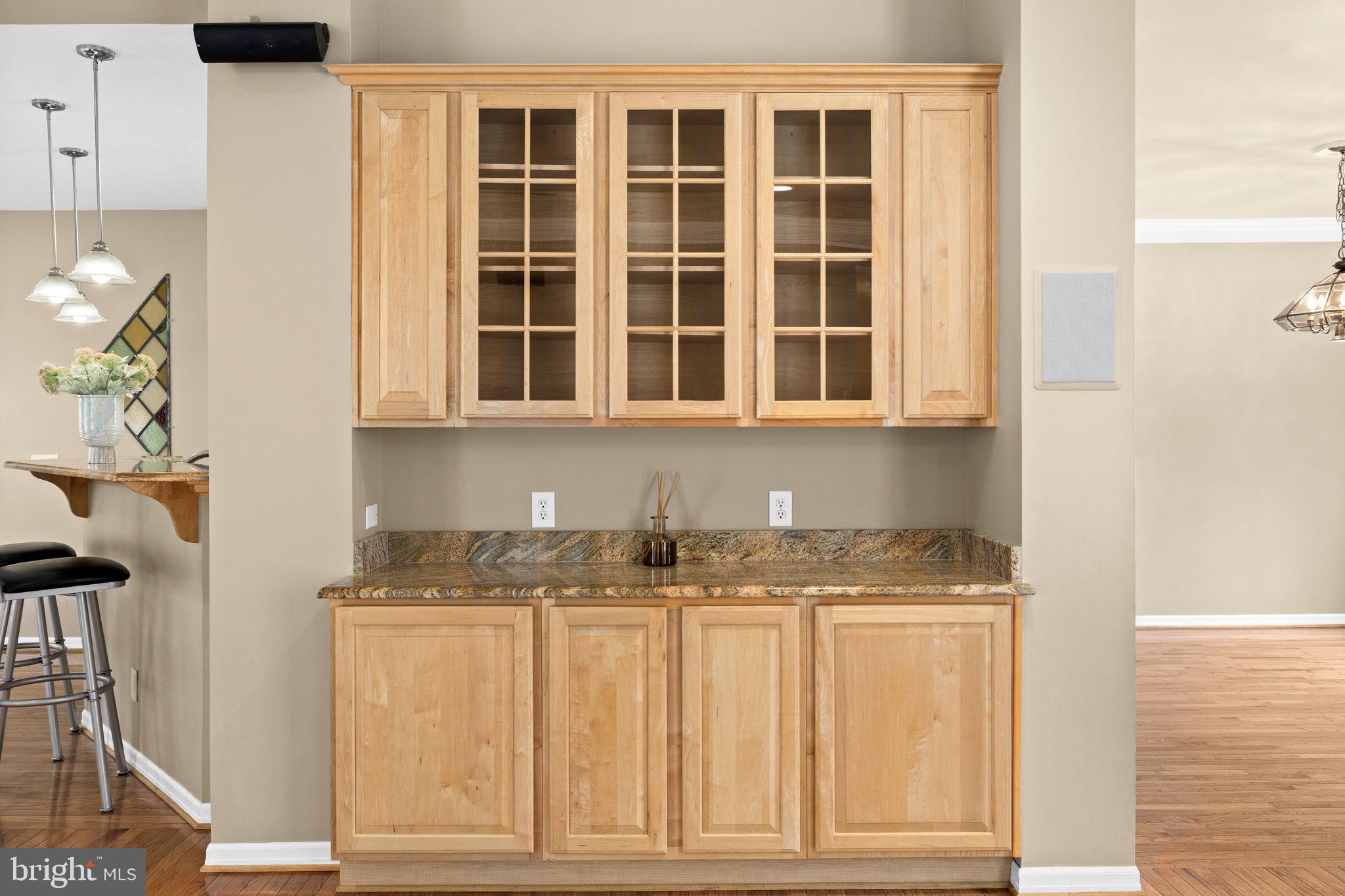 TALL PINES - Residential