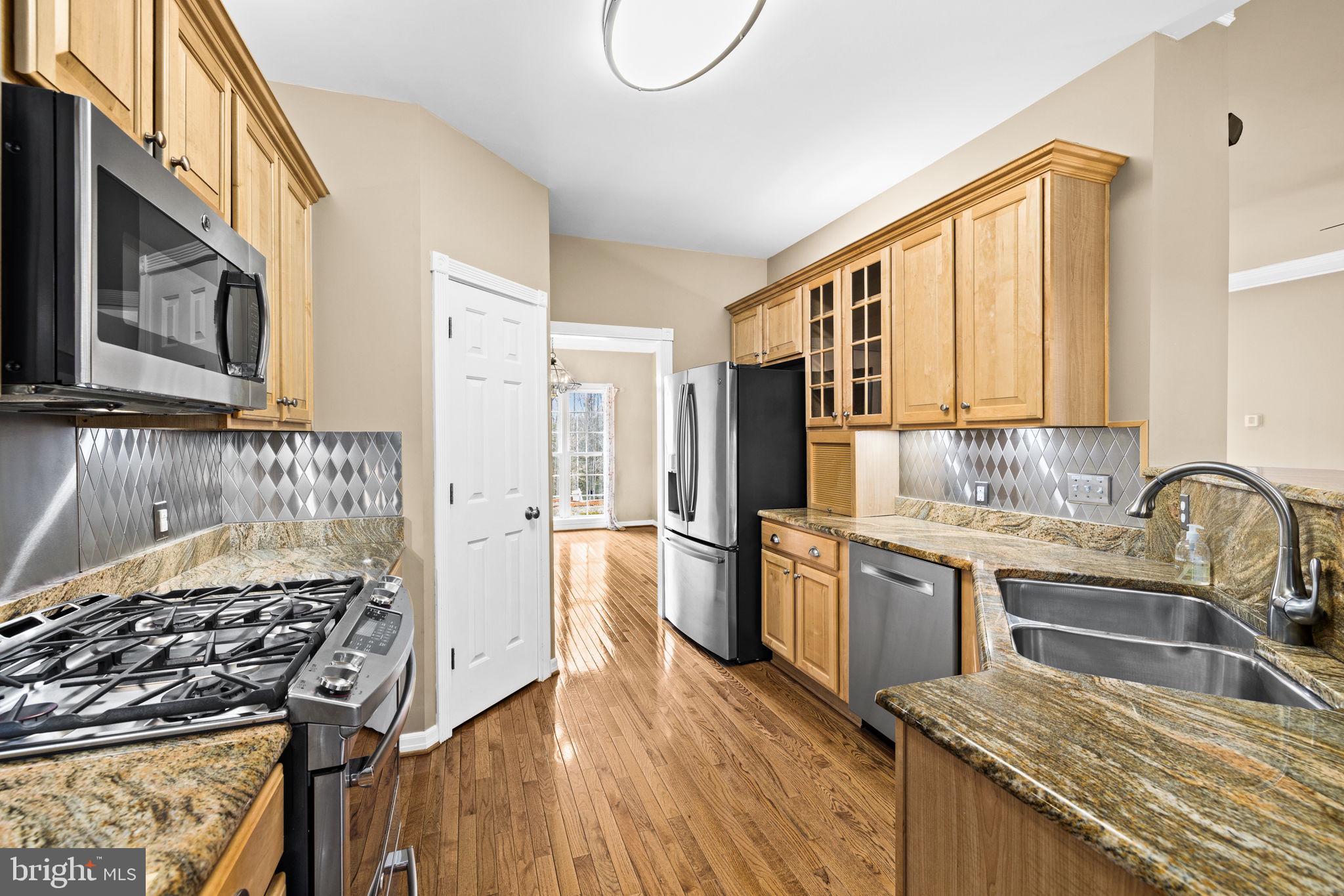 TALL PINES - Residential