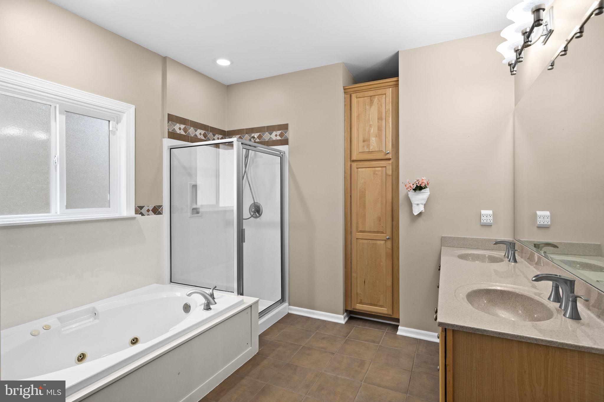 TALL PINES - Residential