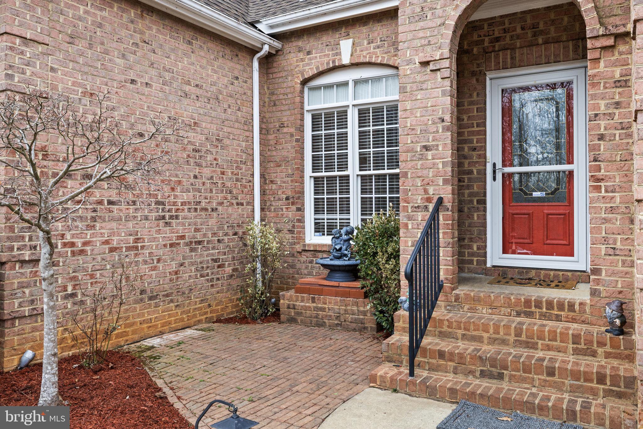 TALL PINES - Residential