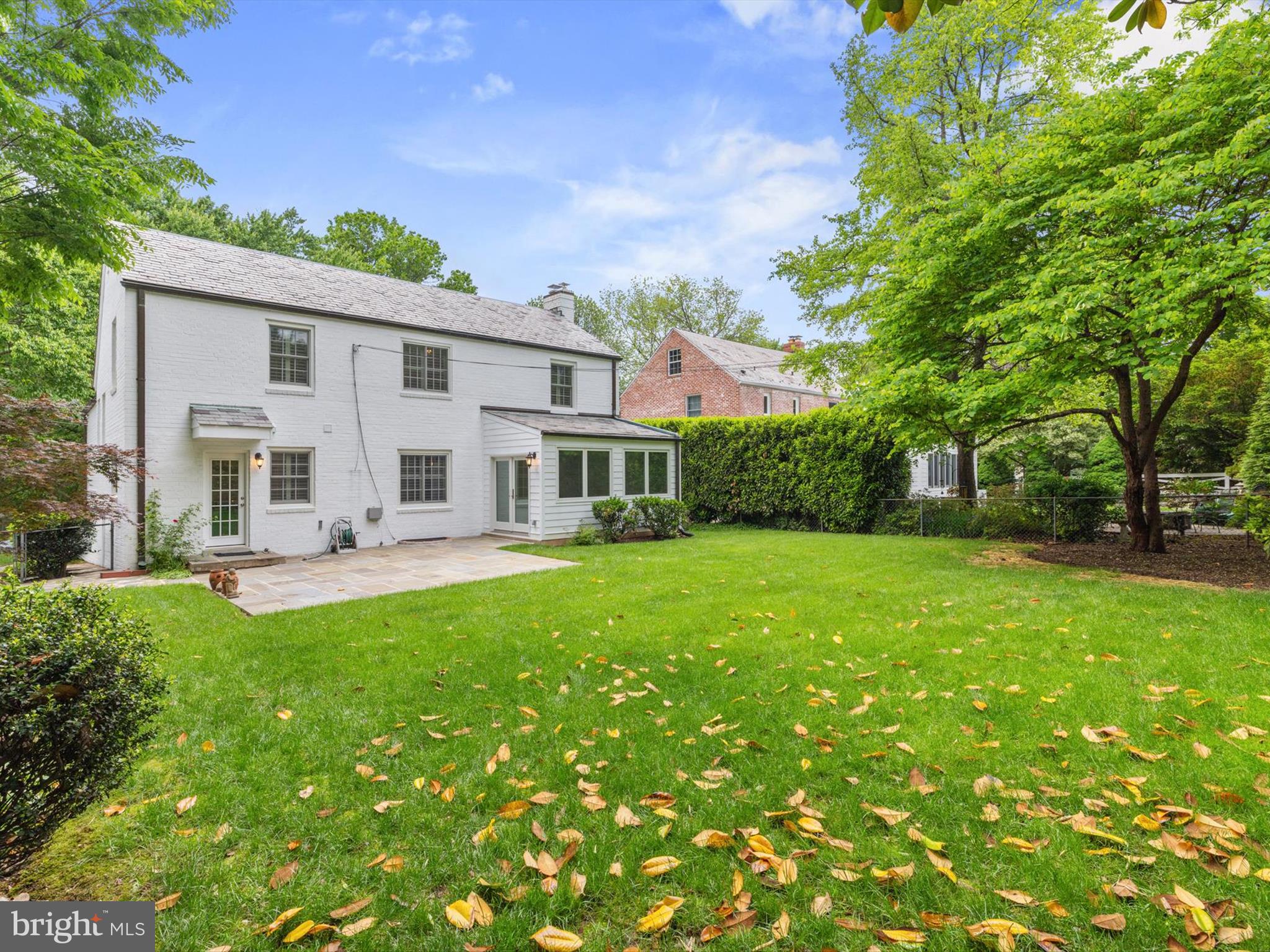 CHEVY CHASE - Residential