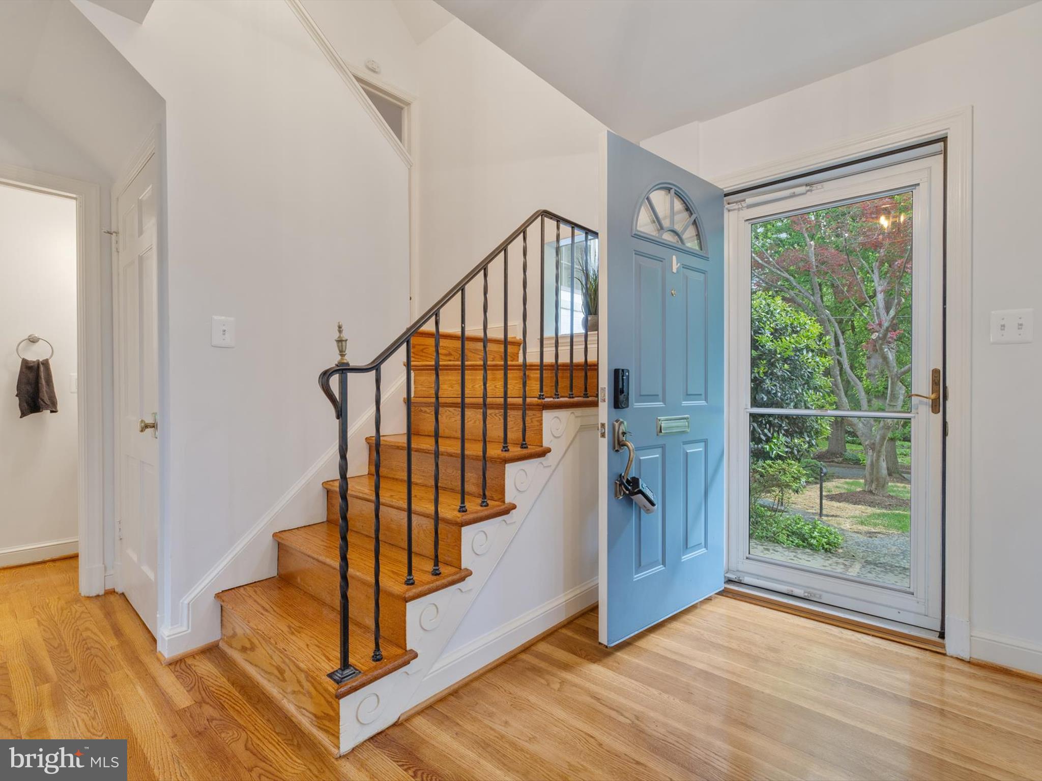 CHEVY CHASE - Residential