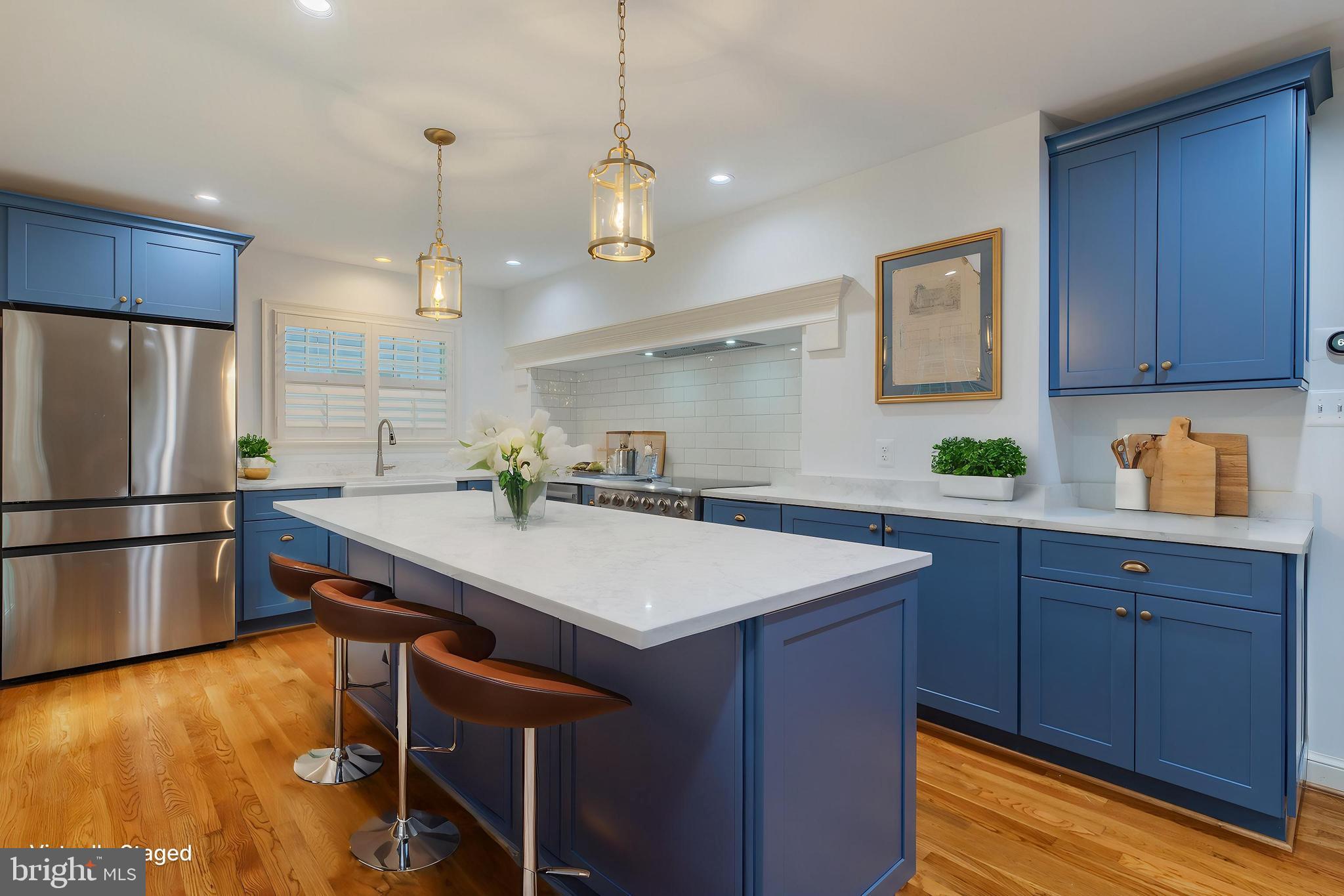 CHEVY CHASE - Residential