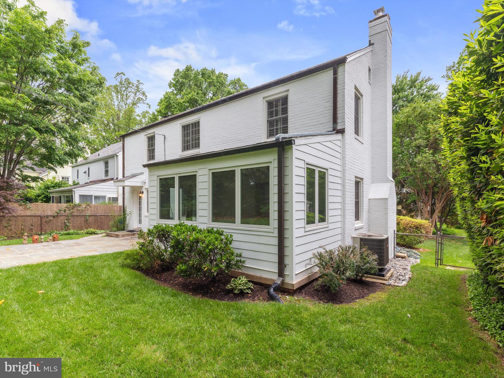 CHEVY CHASE - Residential