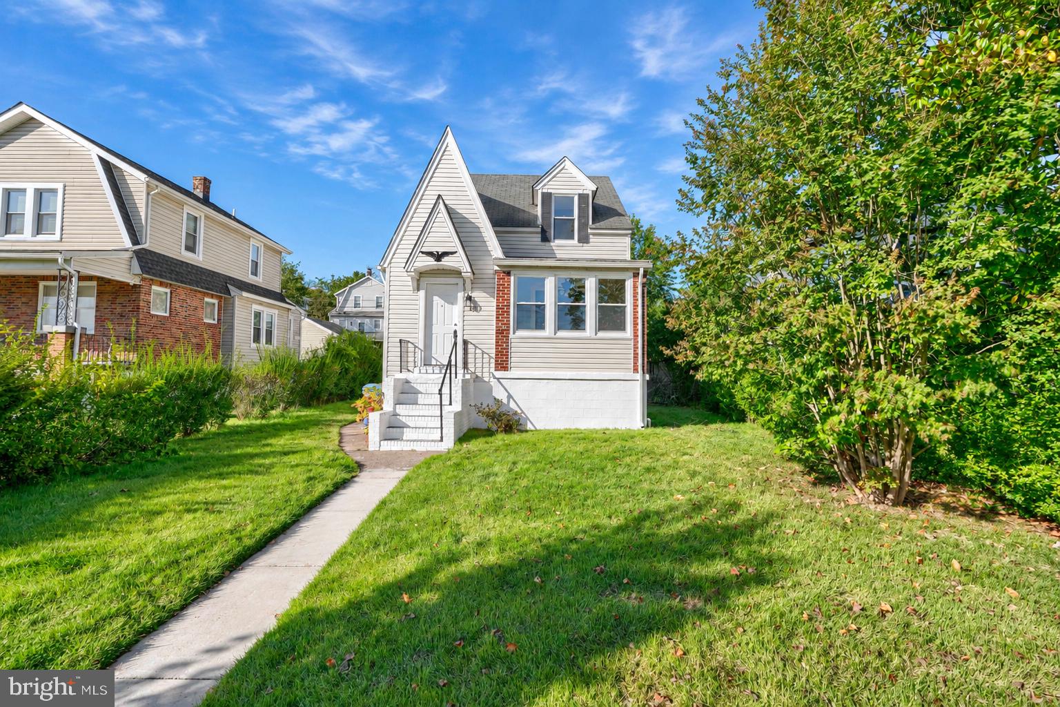 2706 BEECHLAND AVENUE