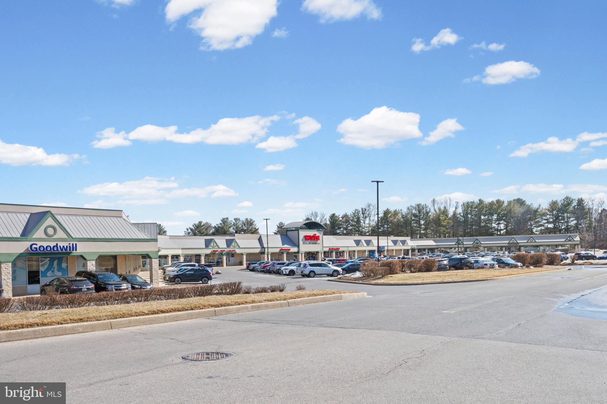 ROBERTS FIELD - Residential