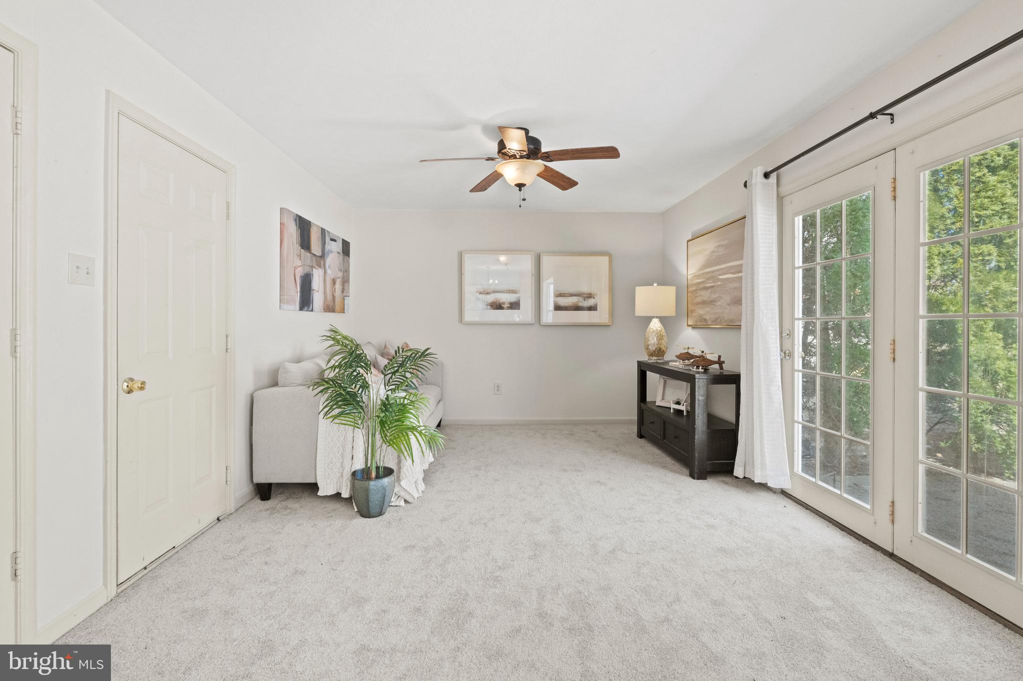 ROBERTS FIELD - Residential