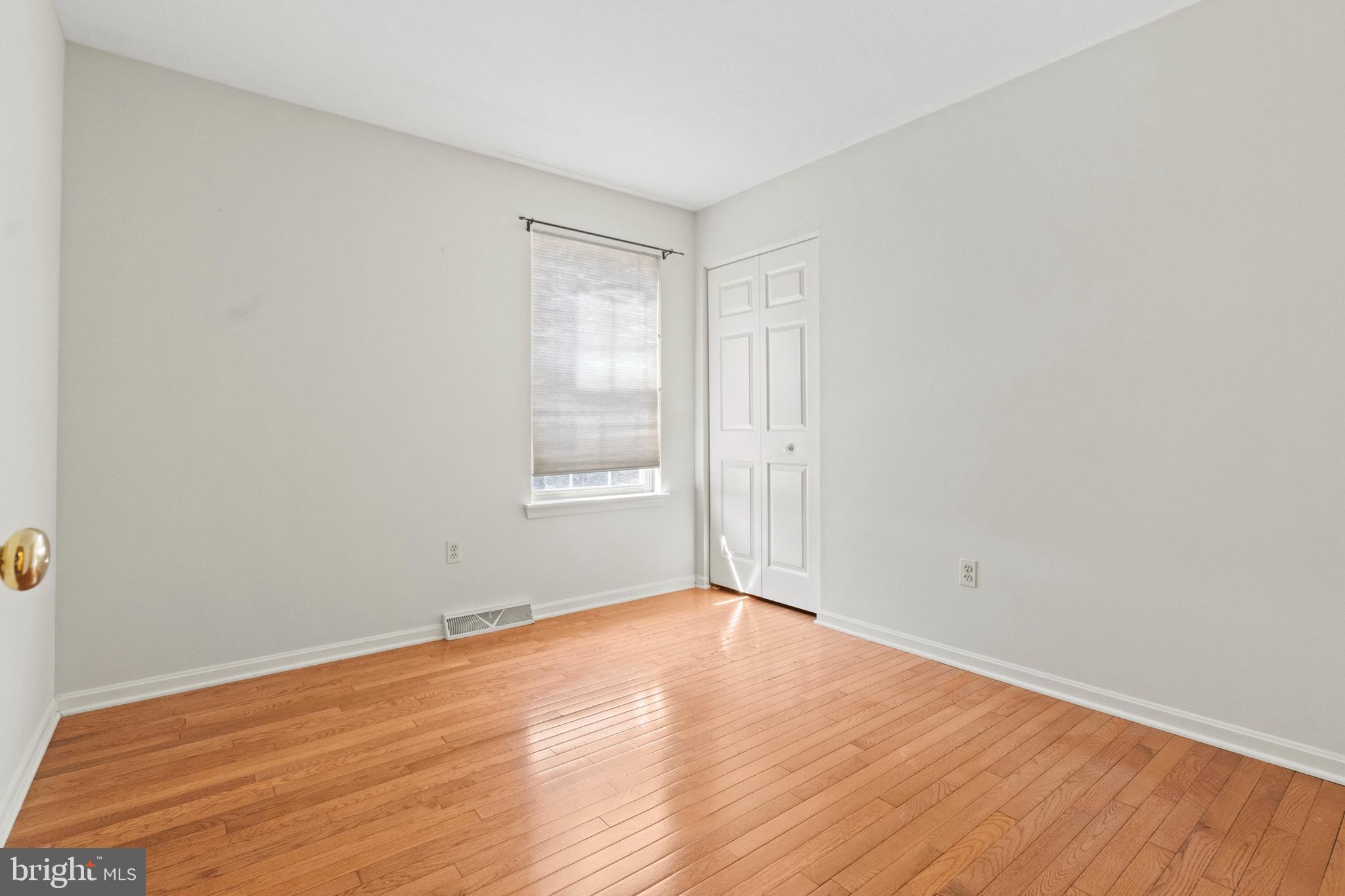 ROBERTS FIELD - Residential