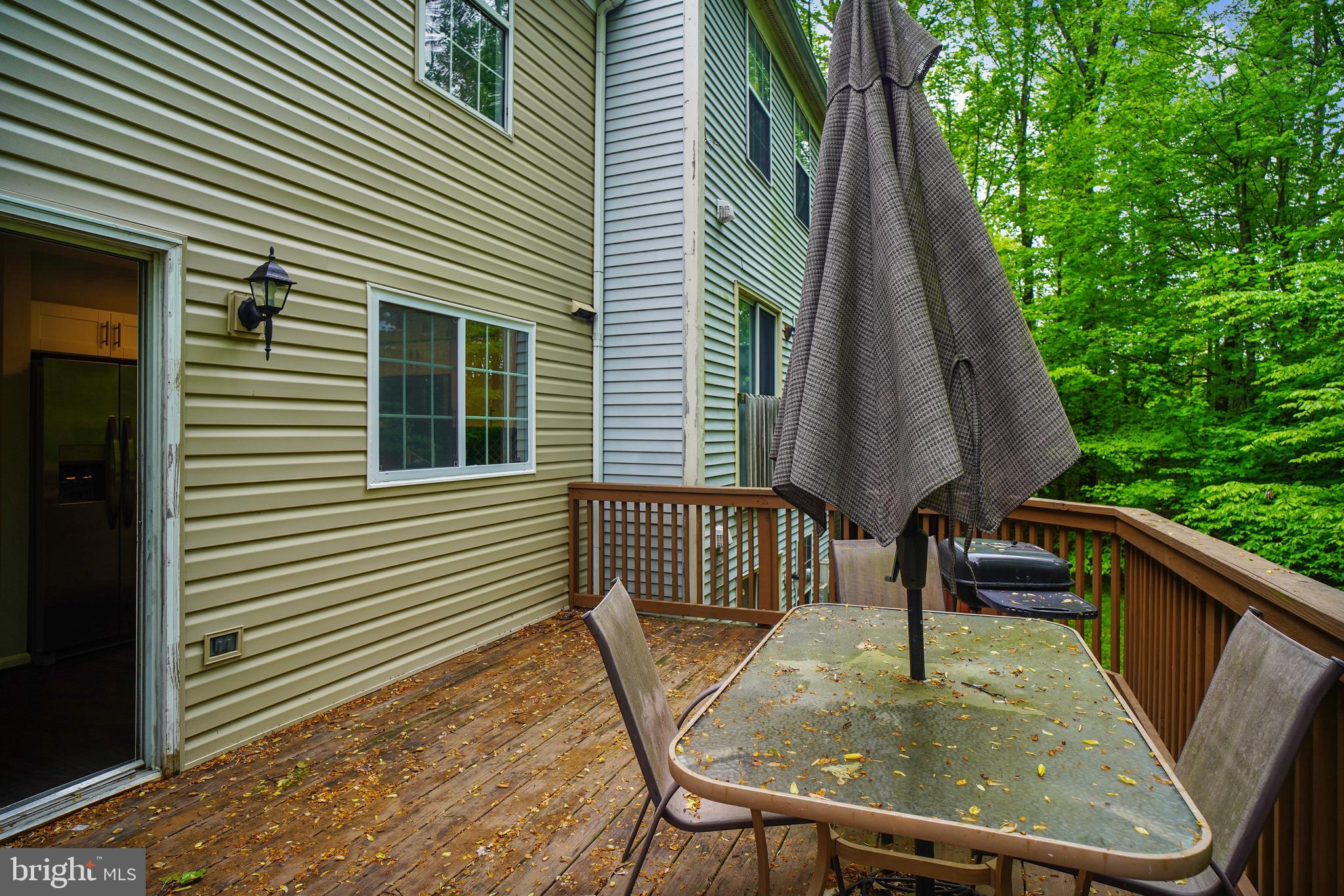 LONGMEAD - Residential Lease