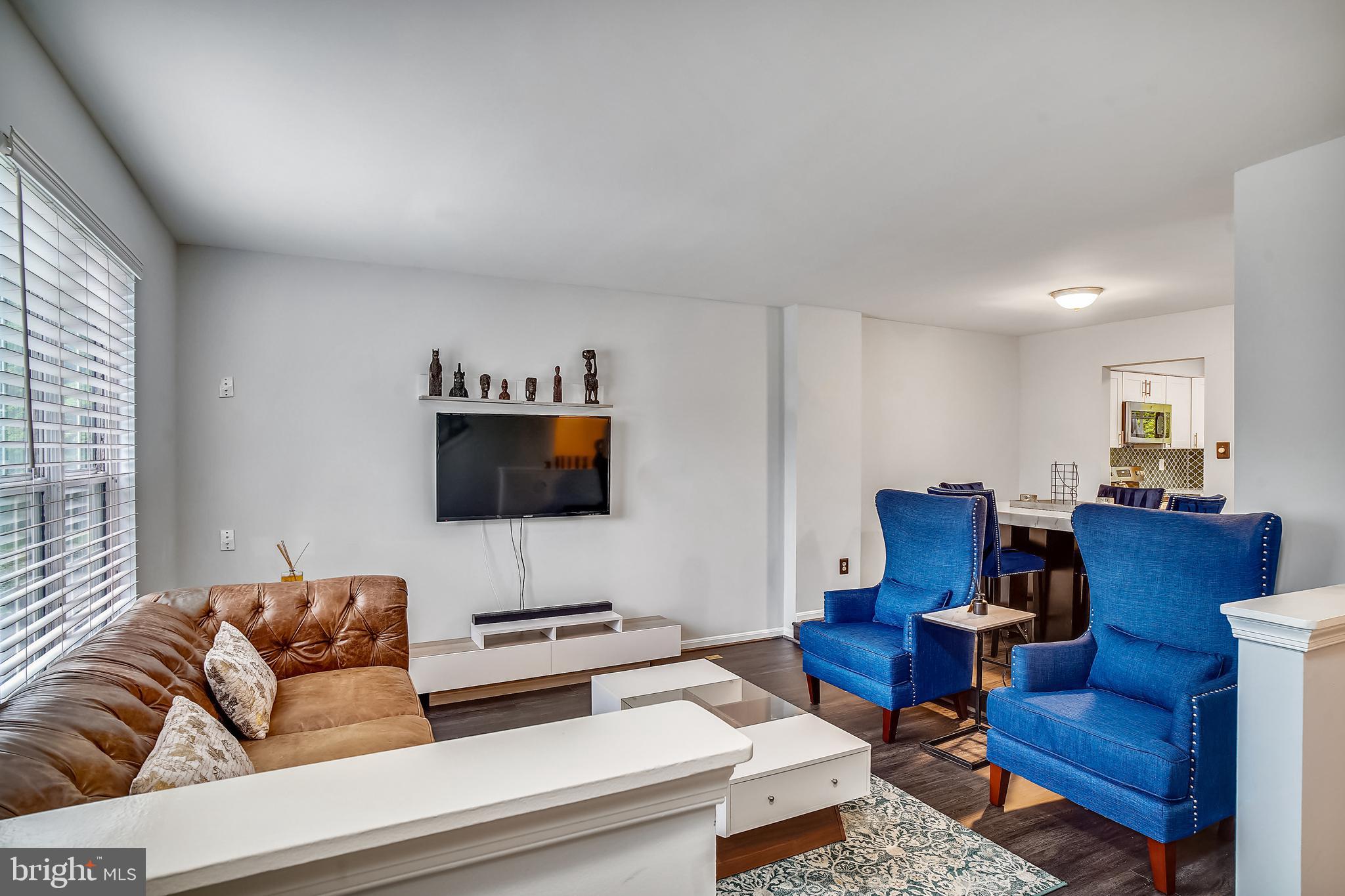 LONGMEAD - Residential Lease