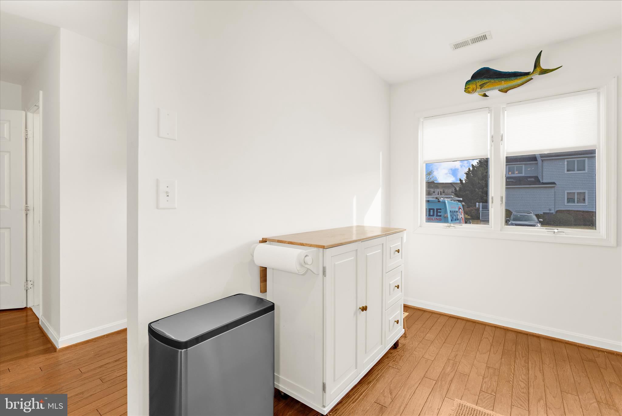 THOMPSON CREEK CONDOS - Residential