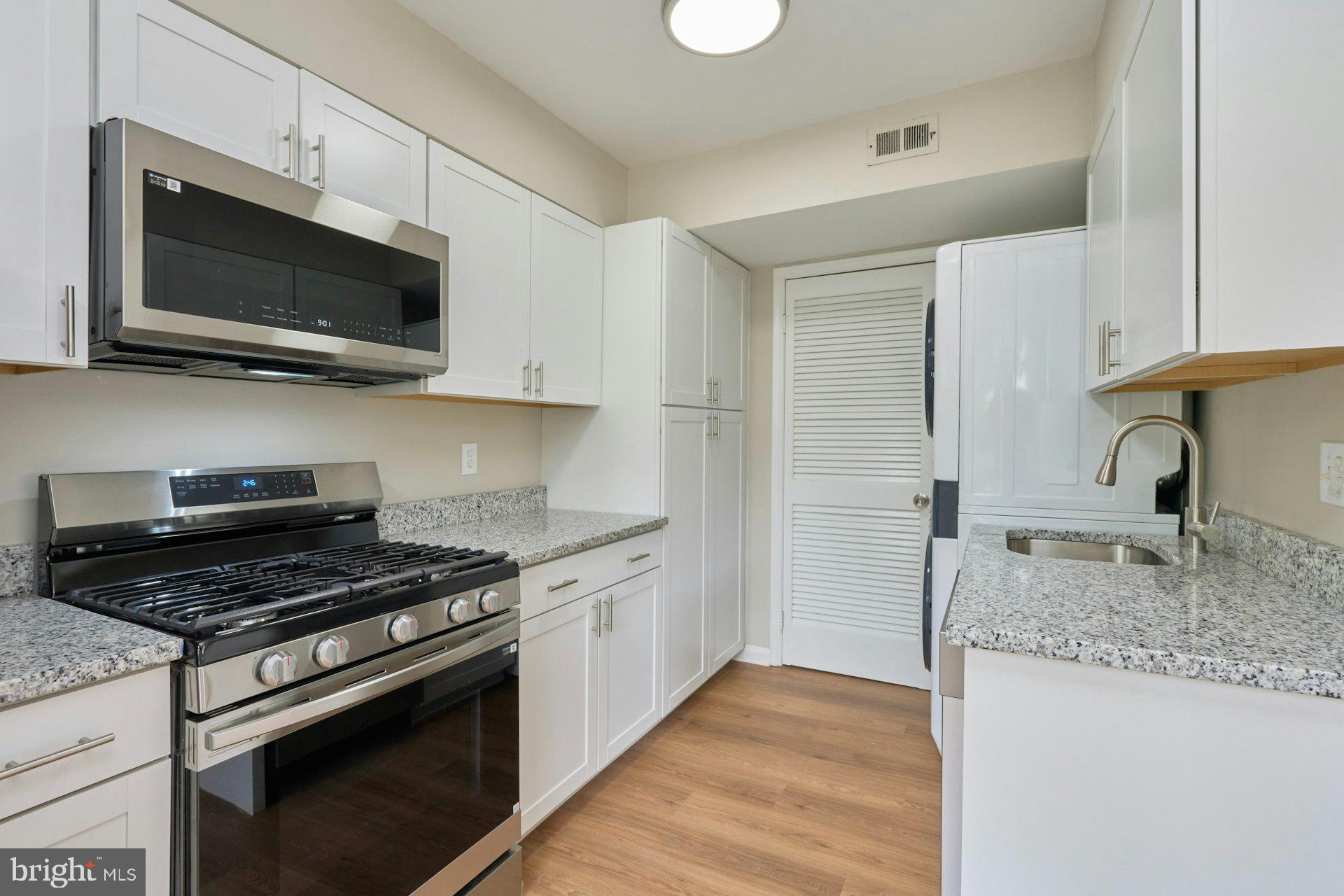 IRONGATE - Residential