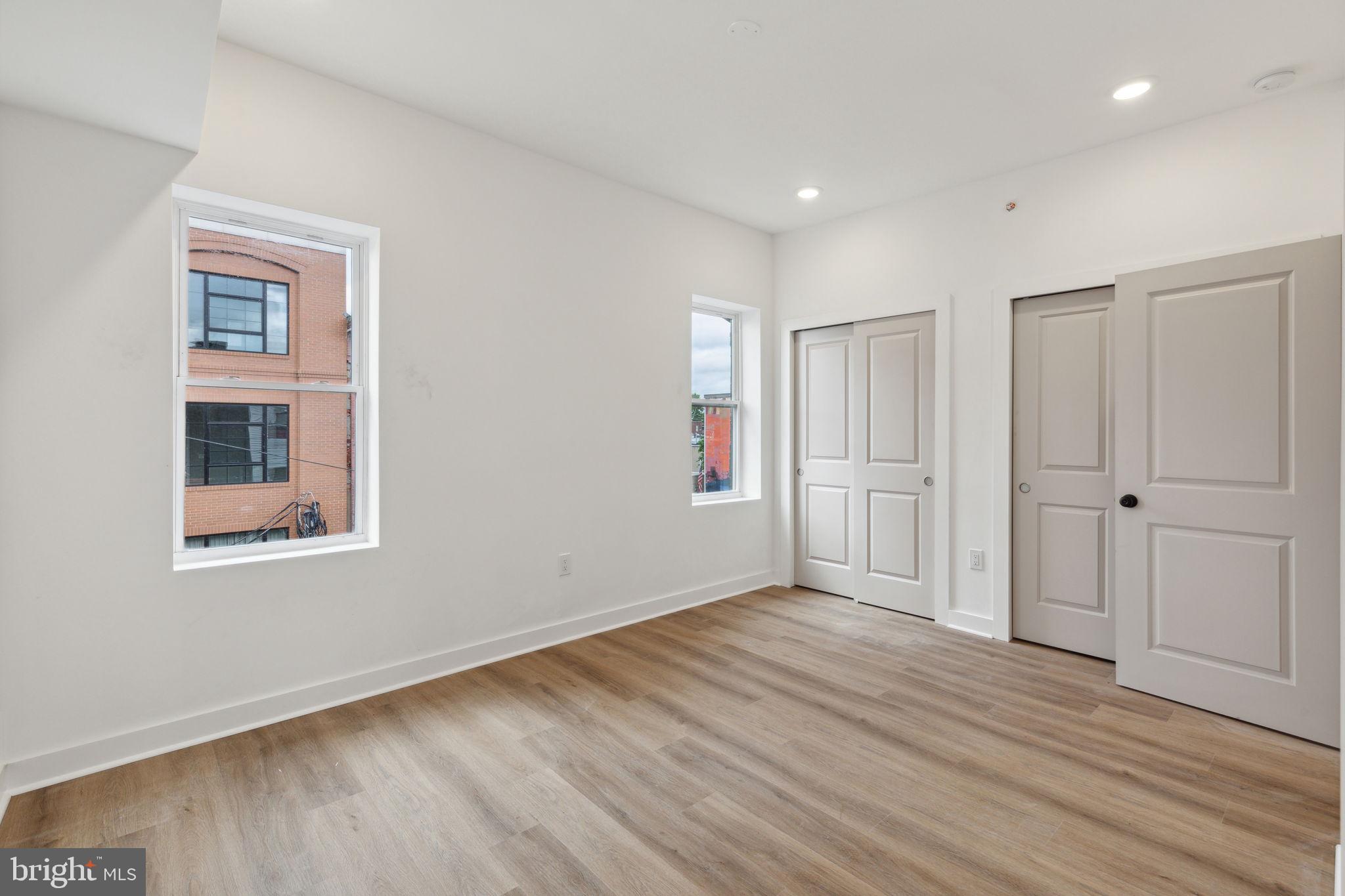 GRADUATE HOSPITAL - Residential Lease