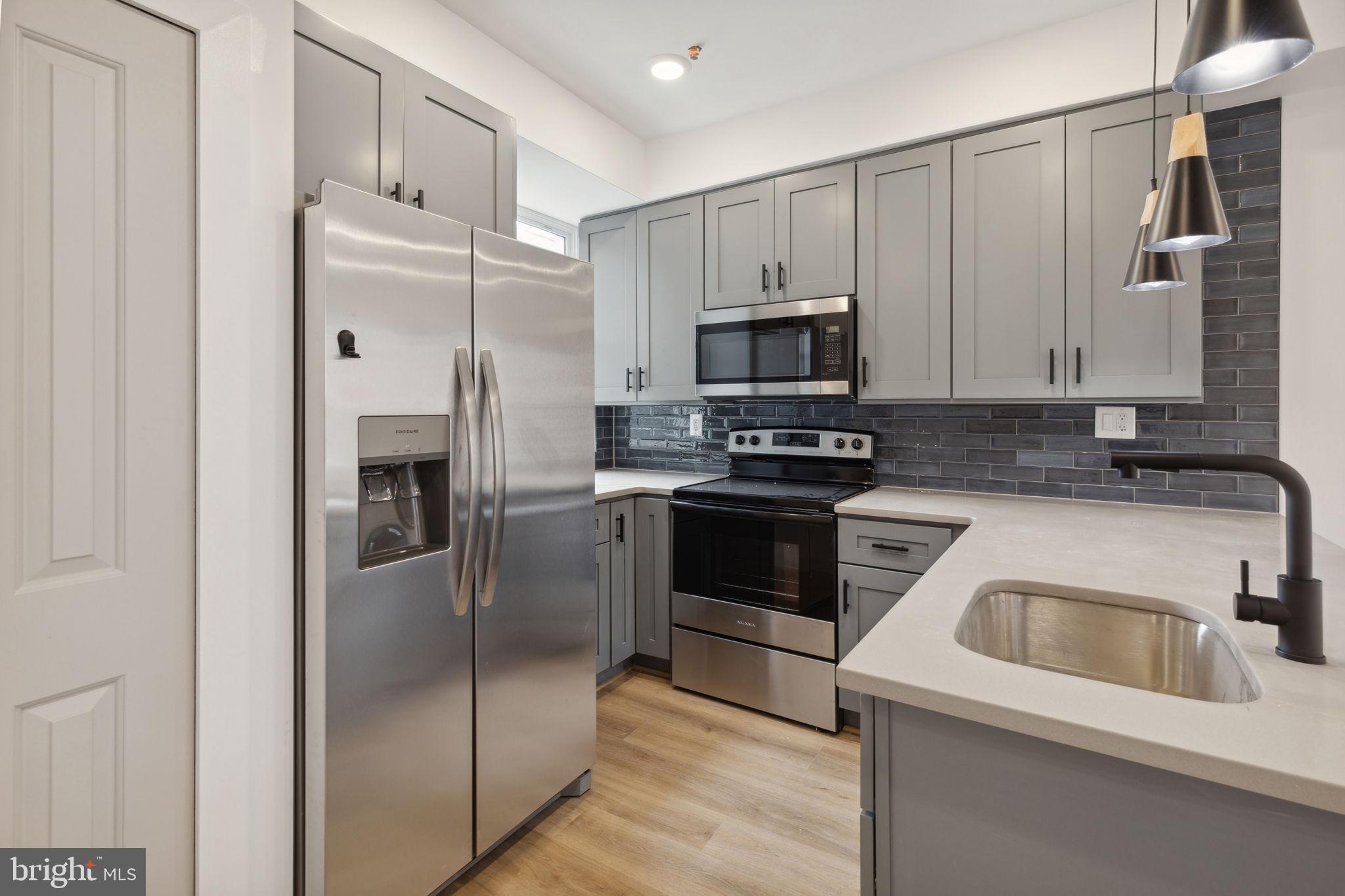 GRADUATE HOSPITAL - Residential Lease