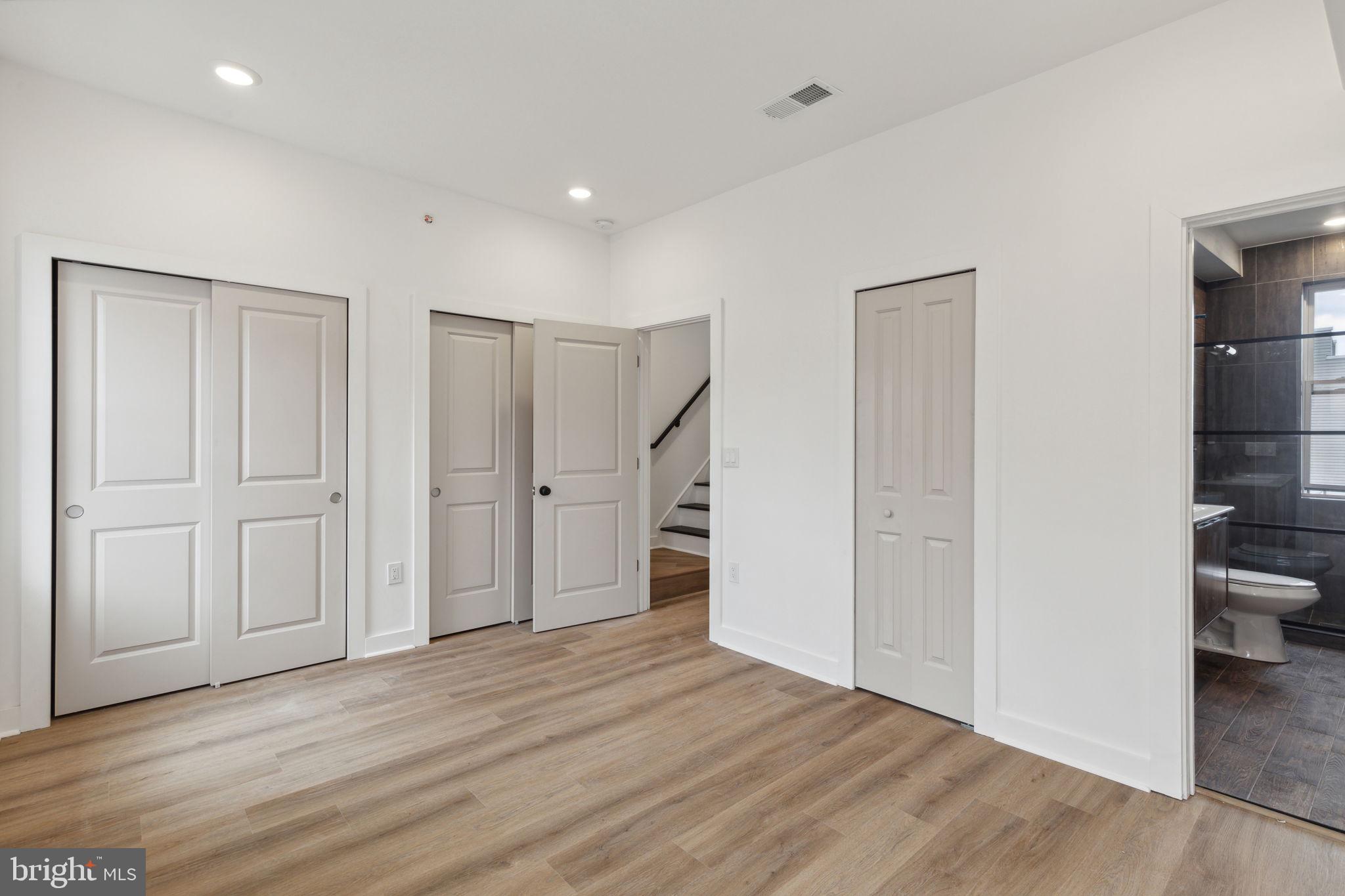 GRADUATE HOSPITAL - Residential Lease