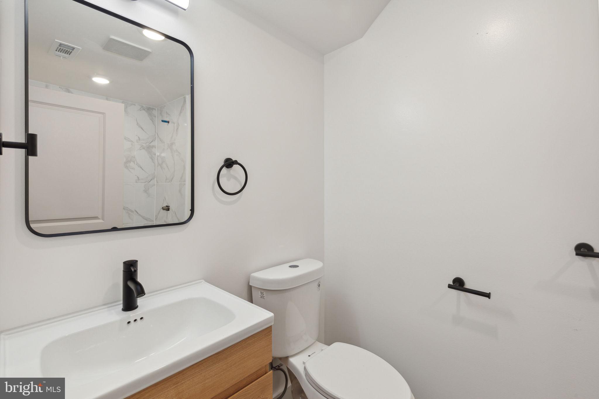 GRADUATE HOSPITAL - Residential Lease