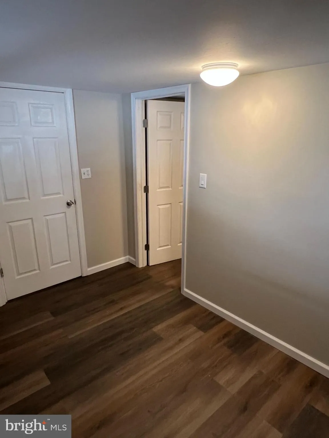 Burlington, New Jersey 08016, United States, 4 Bedrooms Bedrooms, ,Residential,Active,154002