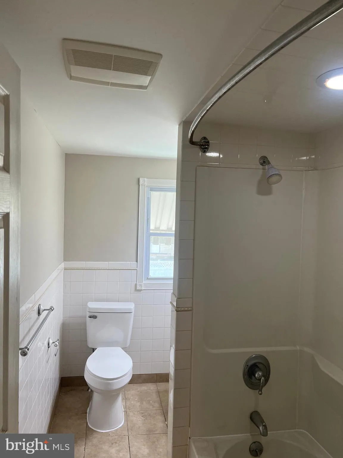 Burlington, New Jersey 08016, United States, 4 Bedrooms Bedrooms, ,Residential,Active,154002