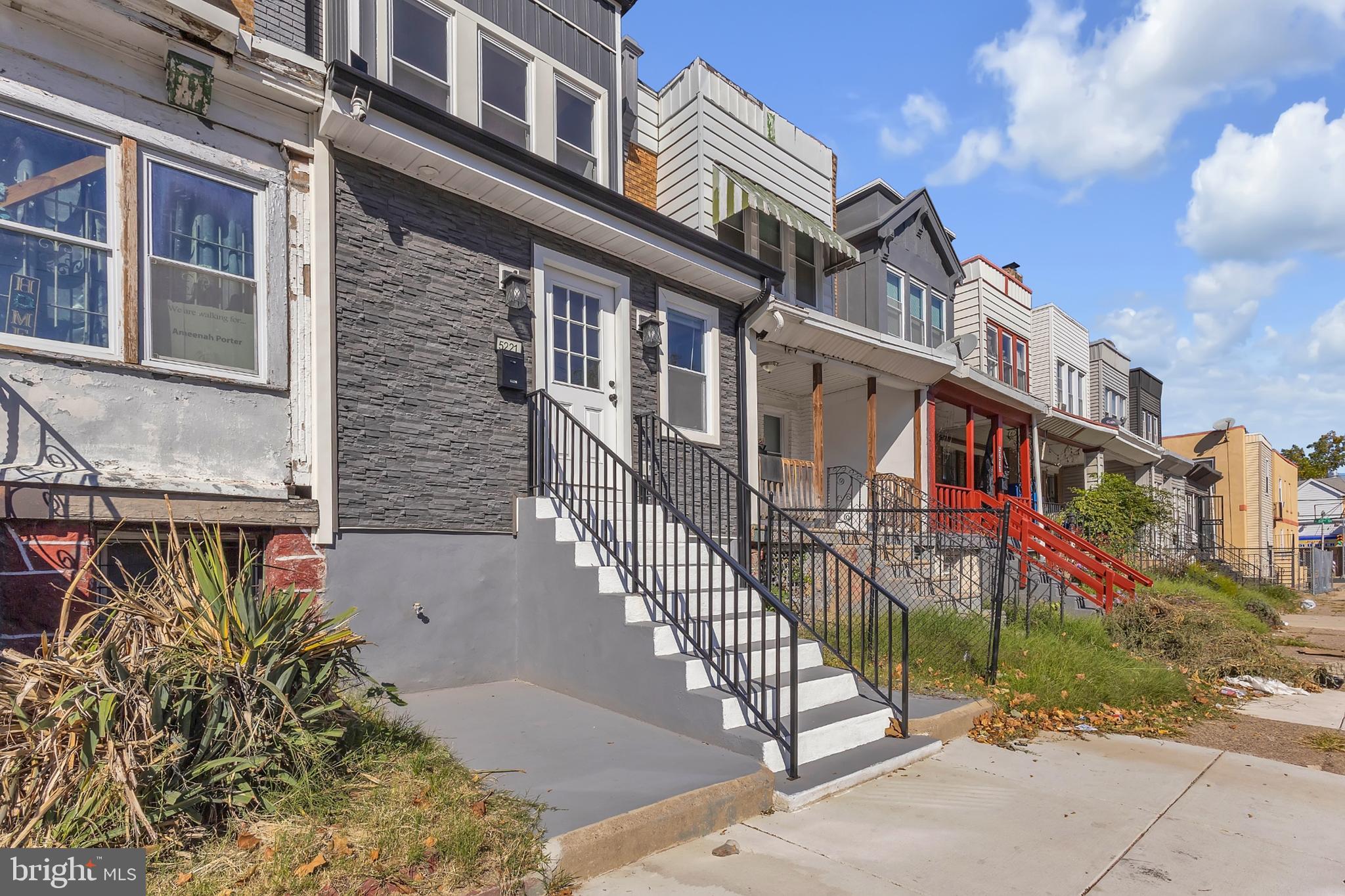 5221 WARRINGTON AVENUE