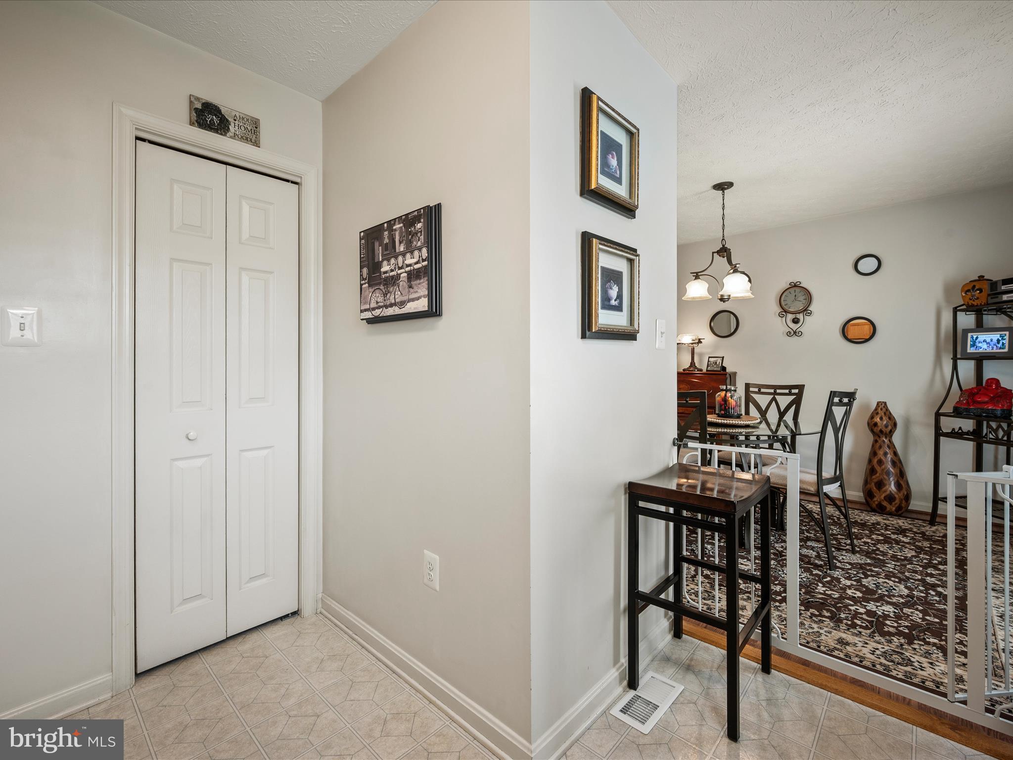 LAKEVIEW TOWNHOUSES - Residential