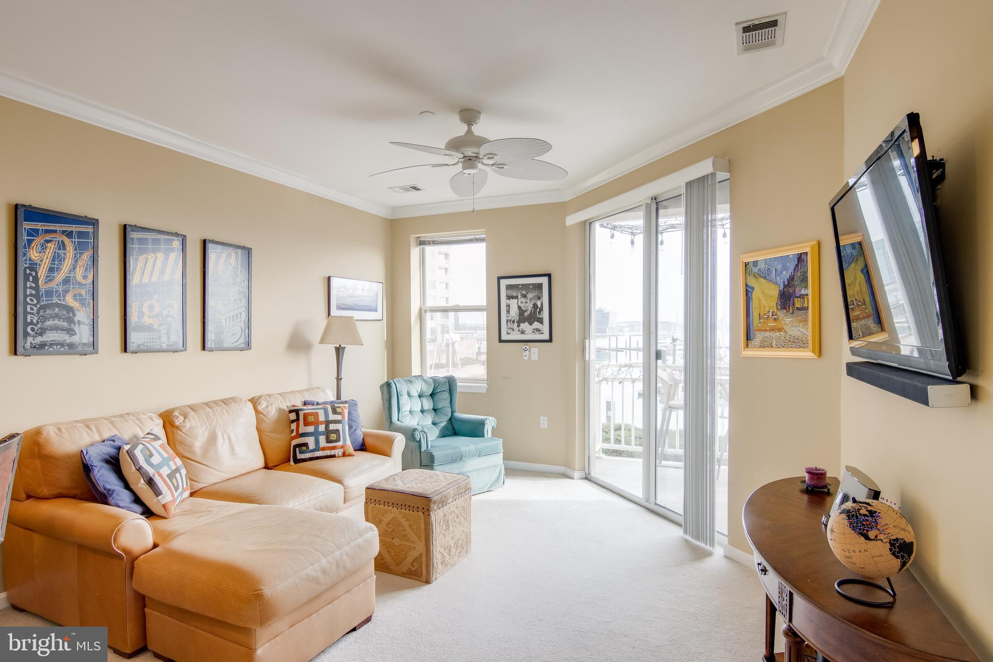 PIERSIDE AT HARBORVIEW - Residential Lease