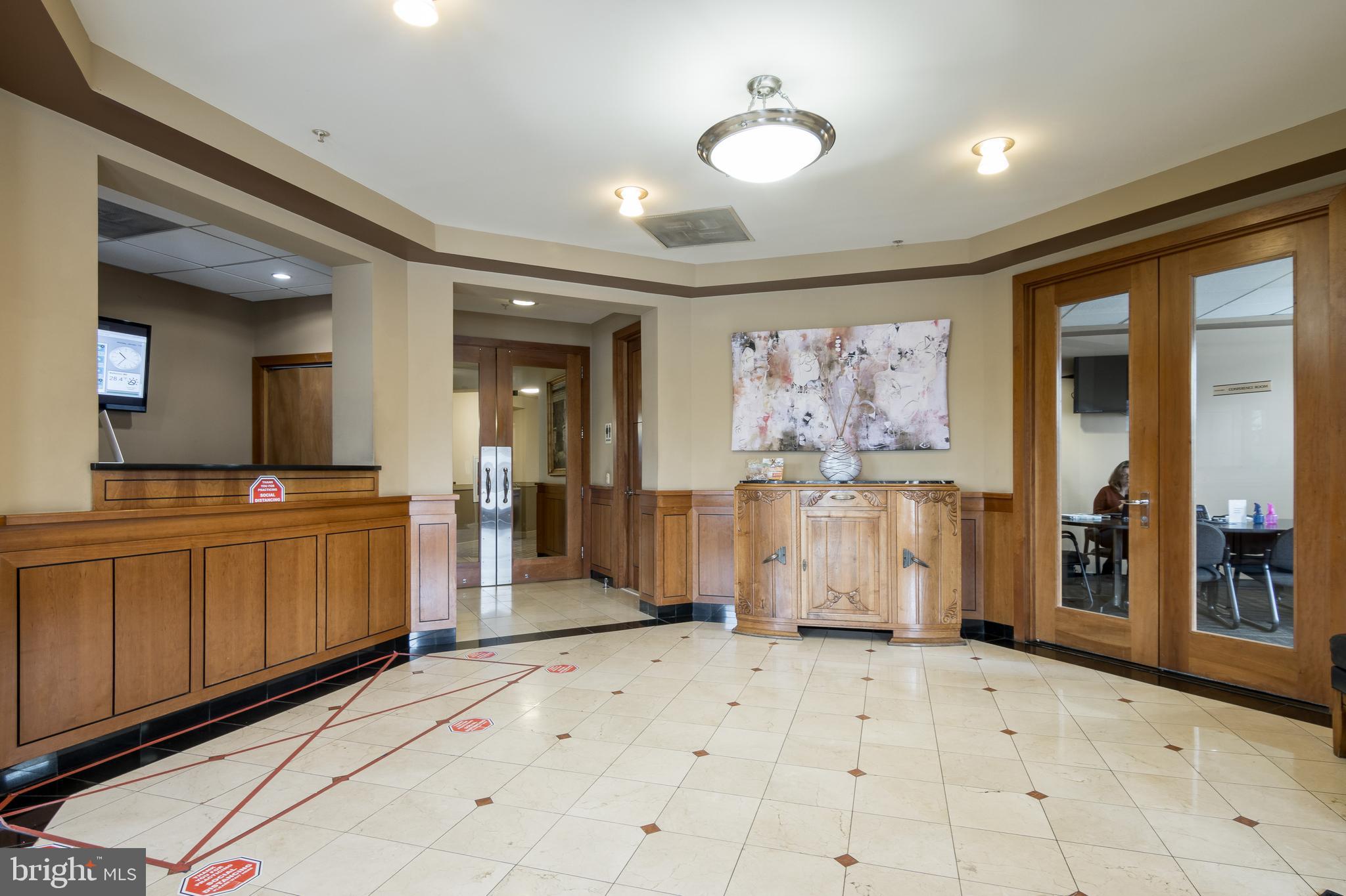 PIERSIDE AT HARBORVIEW - Residential Lease