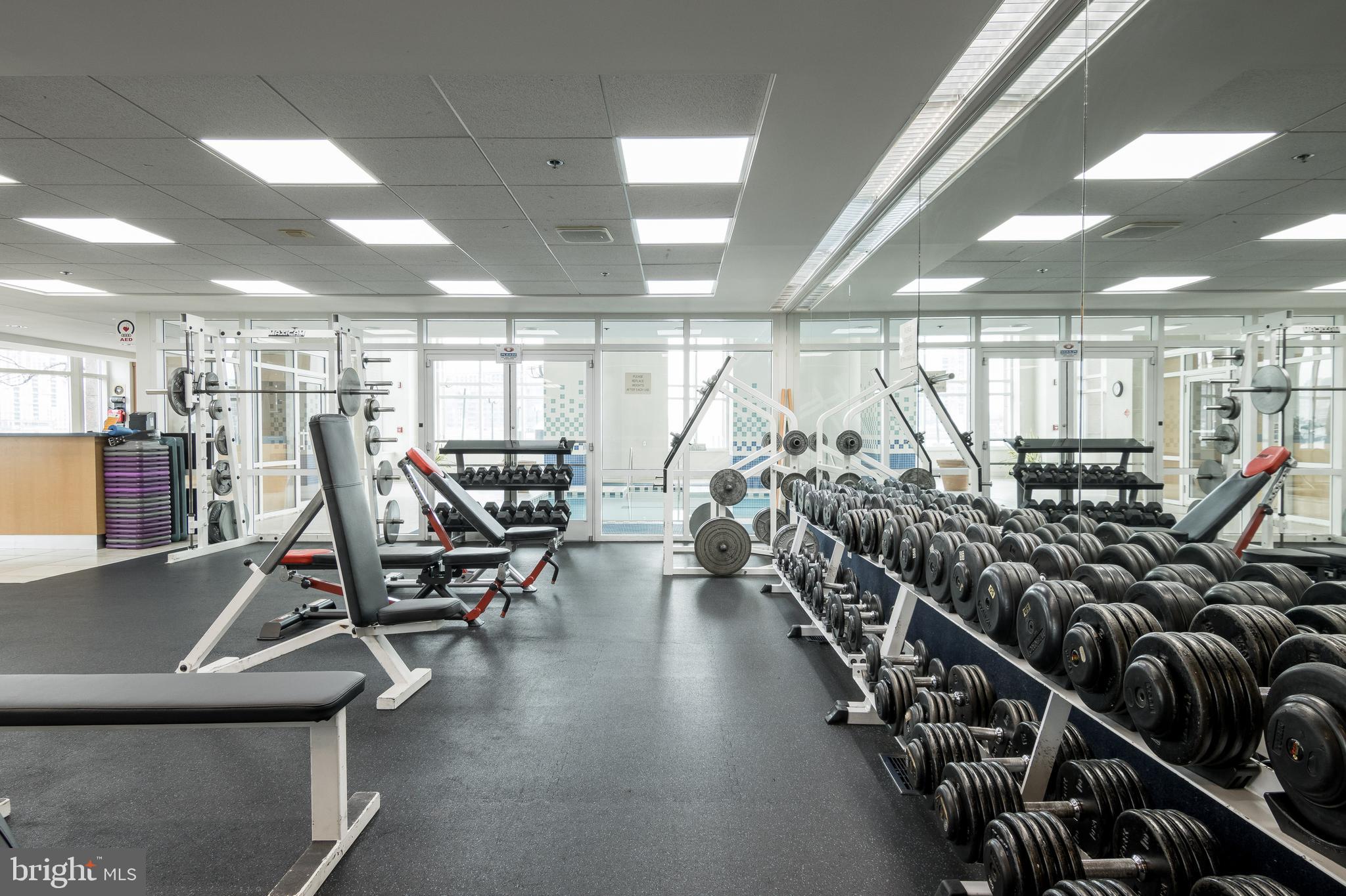 PIERSIDE AT HARBORVIEW - Residential Lease