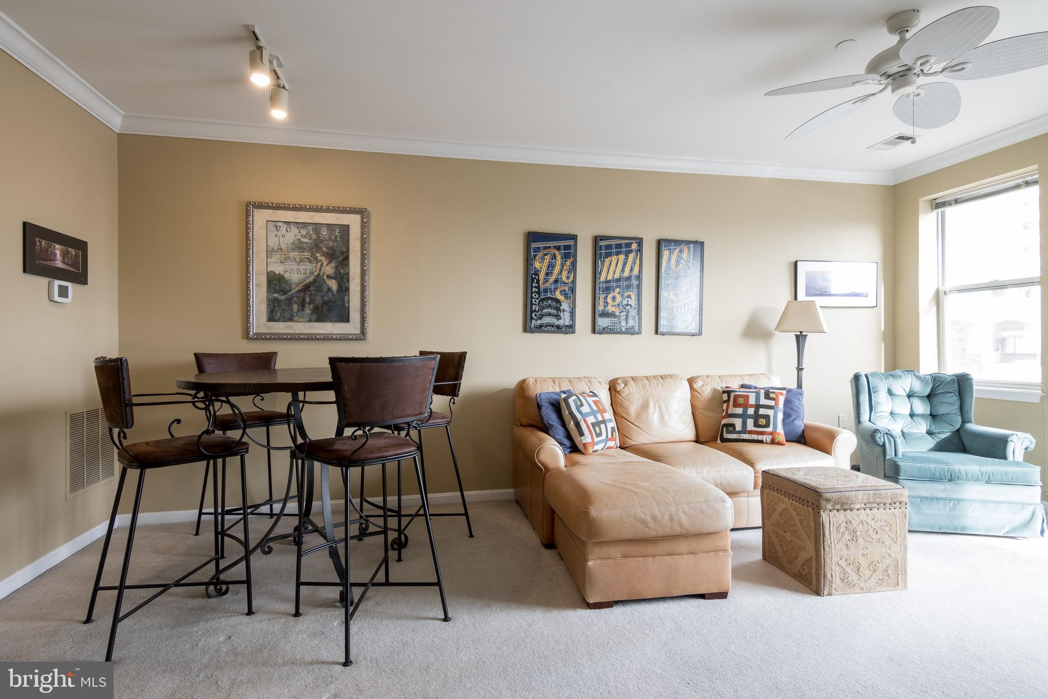 PIERSIDE AT HARBORVIEW - Residential Lease