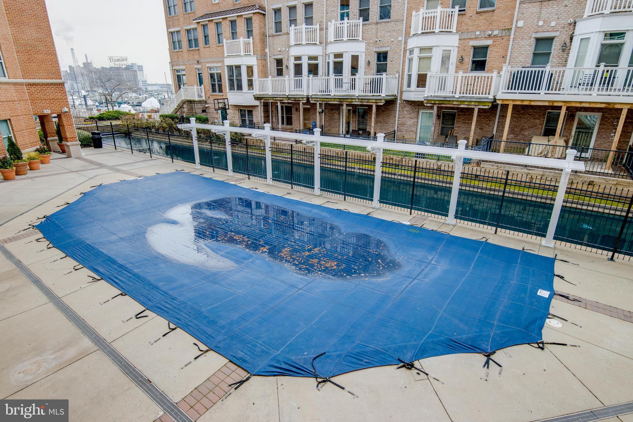 PIERSIDE AT HARBORVIEW - Residential Lease