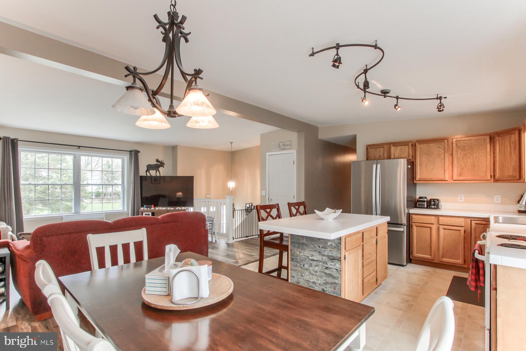 LAKE MEADE - Residential