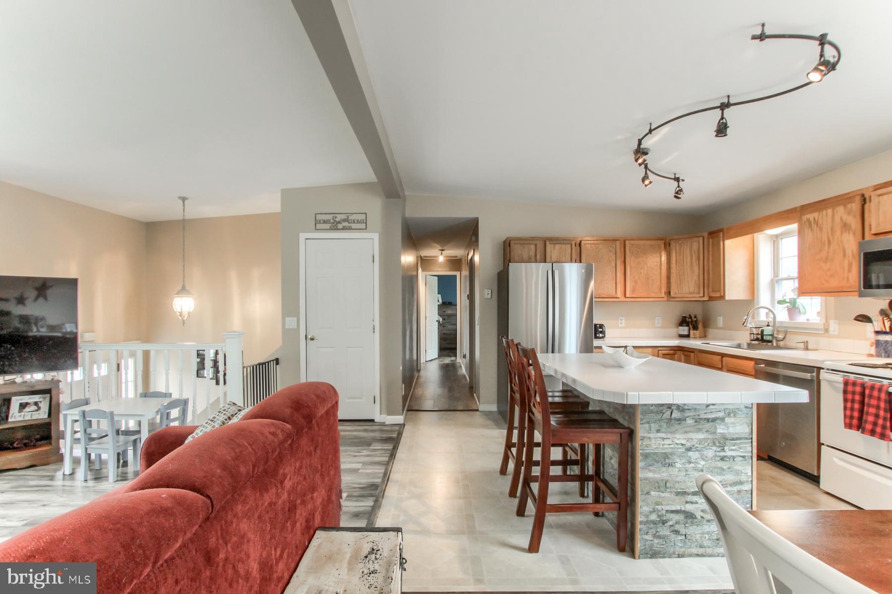 LAKE MEADE - Residential