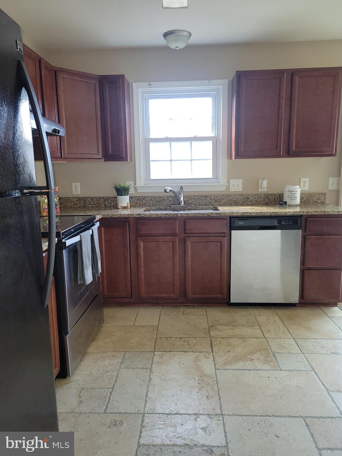 RAINTREE - Residential