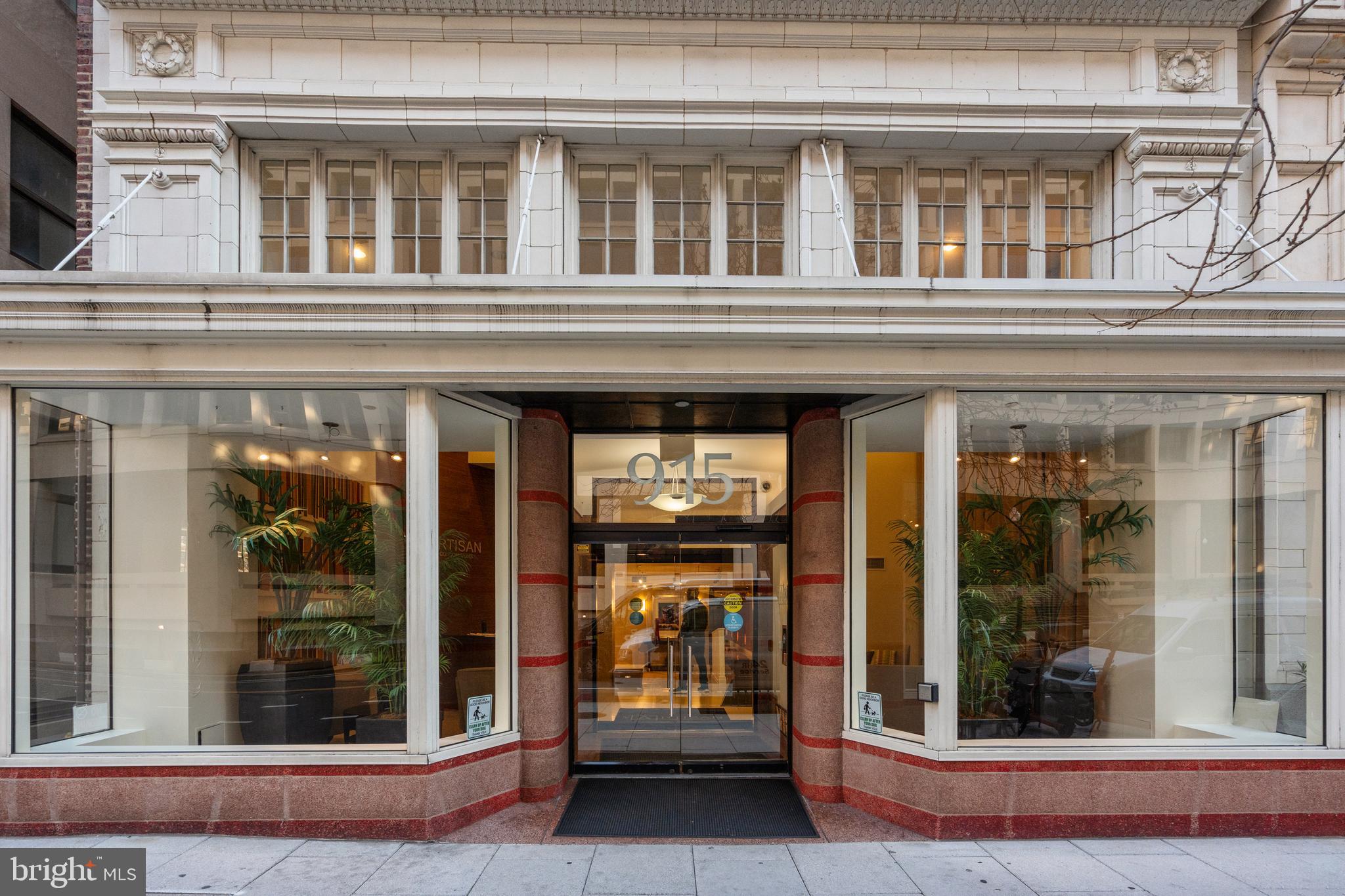 915 E STREET NW 1111