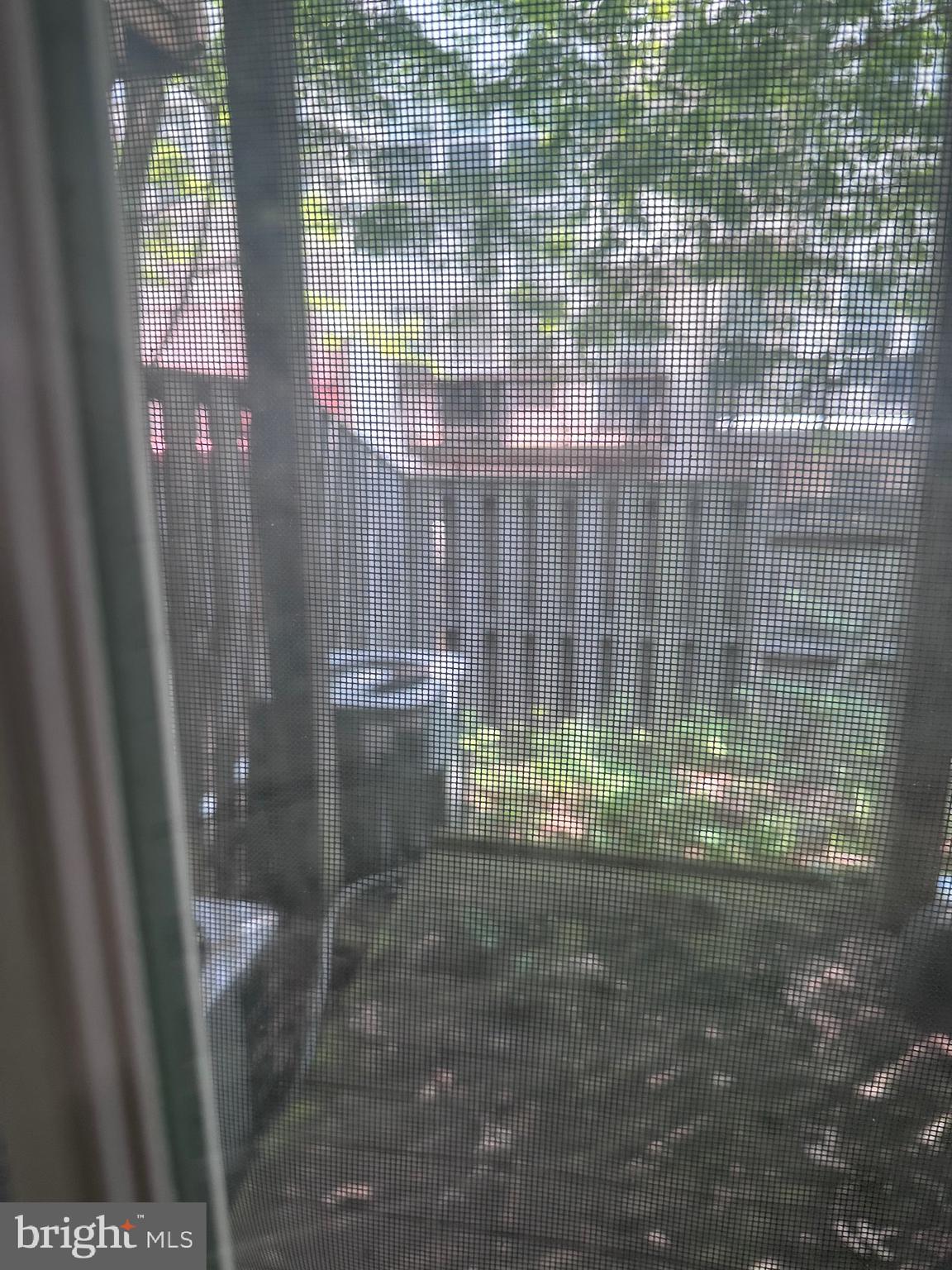 GLEN OAKS CONDOMINIUM - Residential