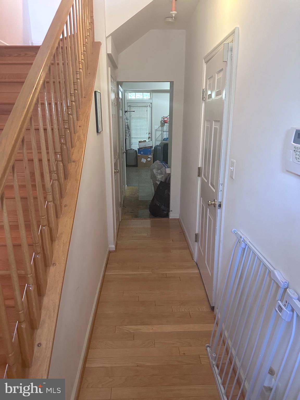 GLEN OAKS CONDOMINIUM - Residential