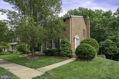 Townhouse For Rent - 15097 Mill Spring Drive<br/> DUMFRIES, VA 22025