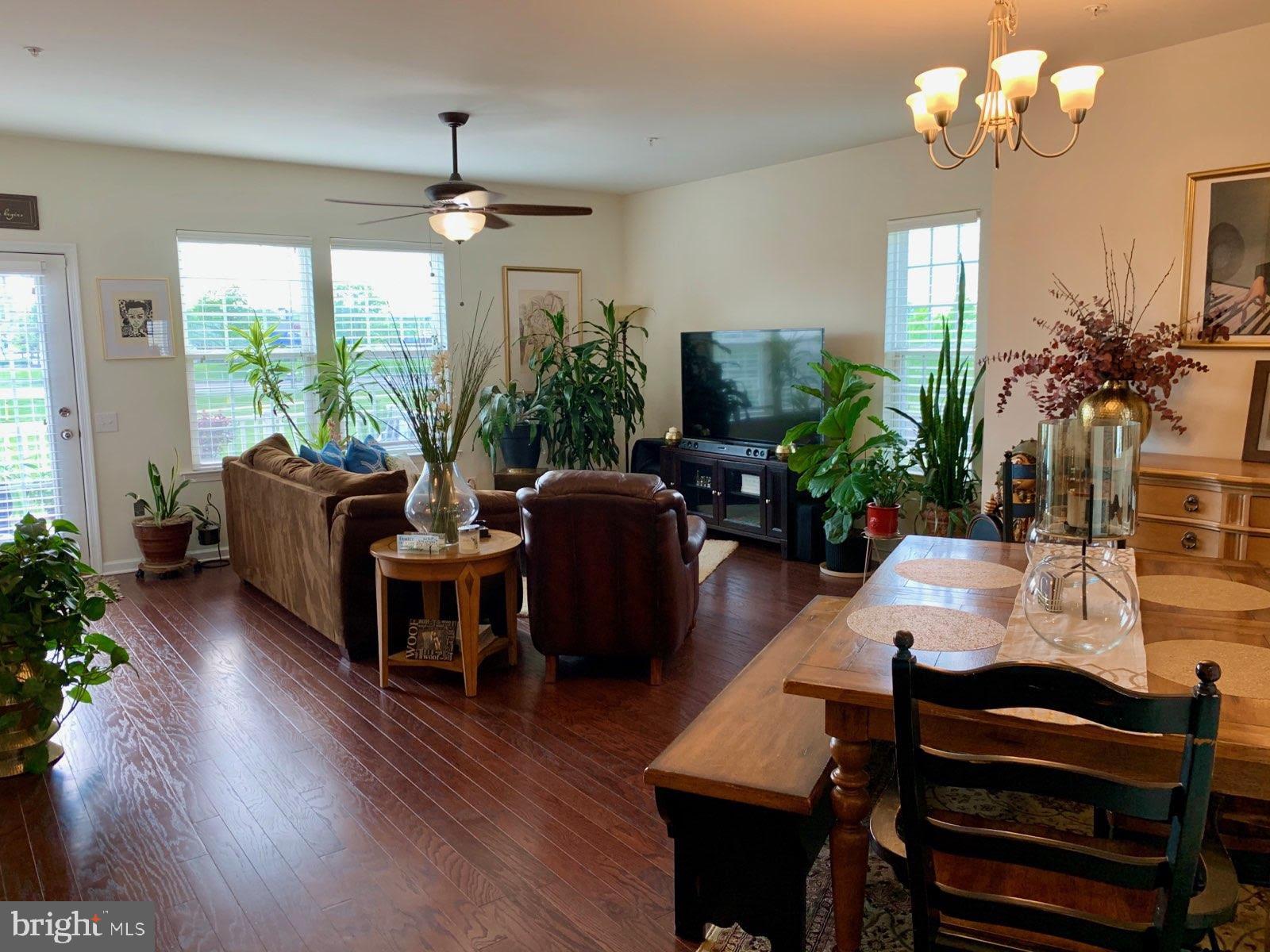 WARRINGTON POINTE - Residential Lease