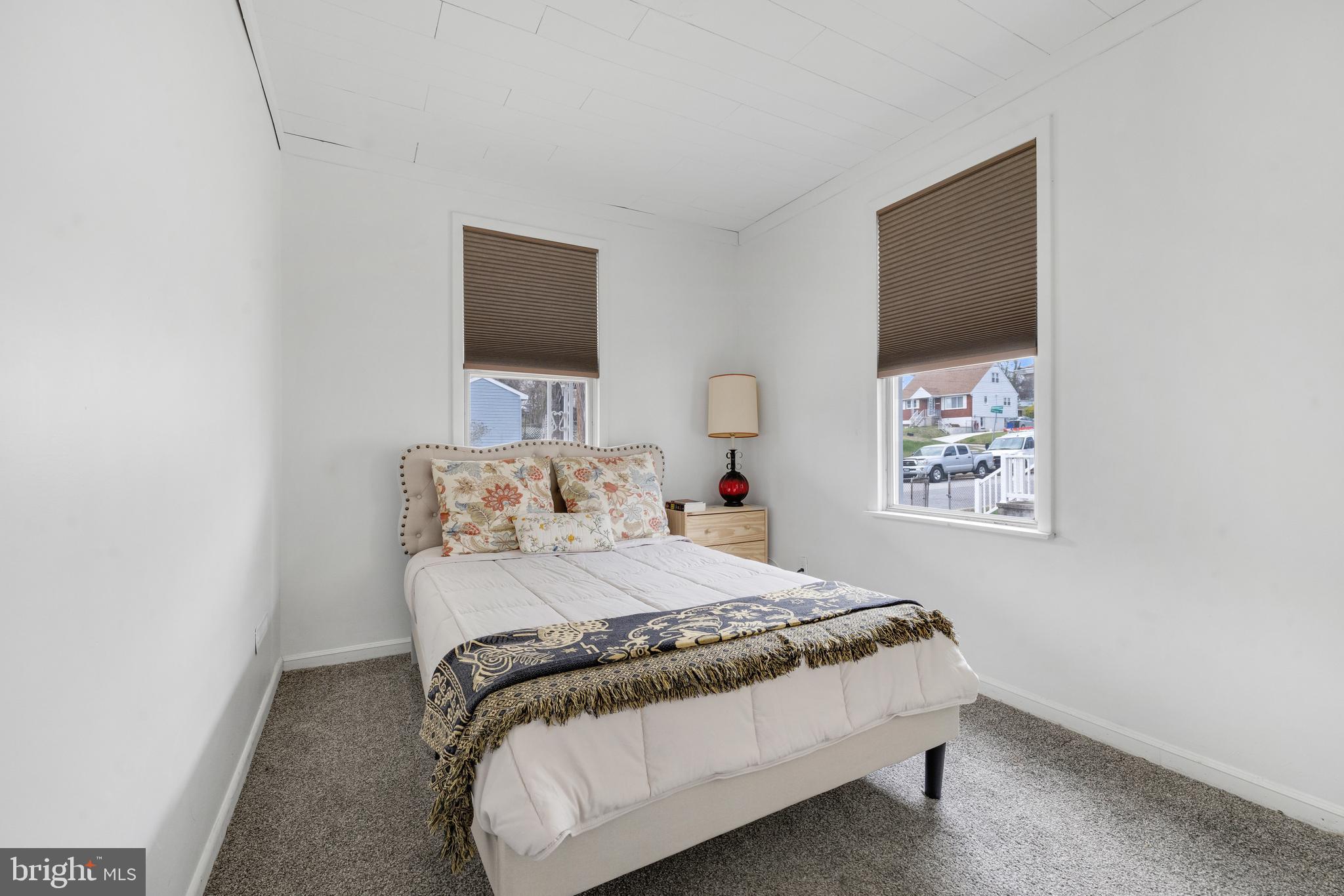 ROSEDALE - Residential