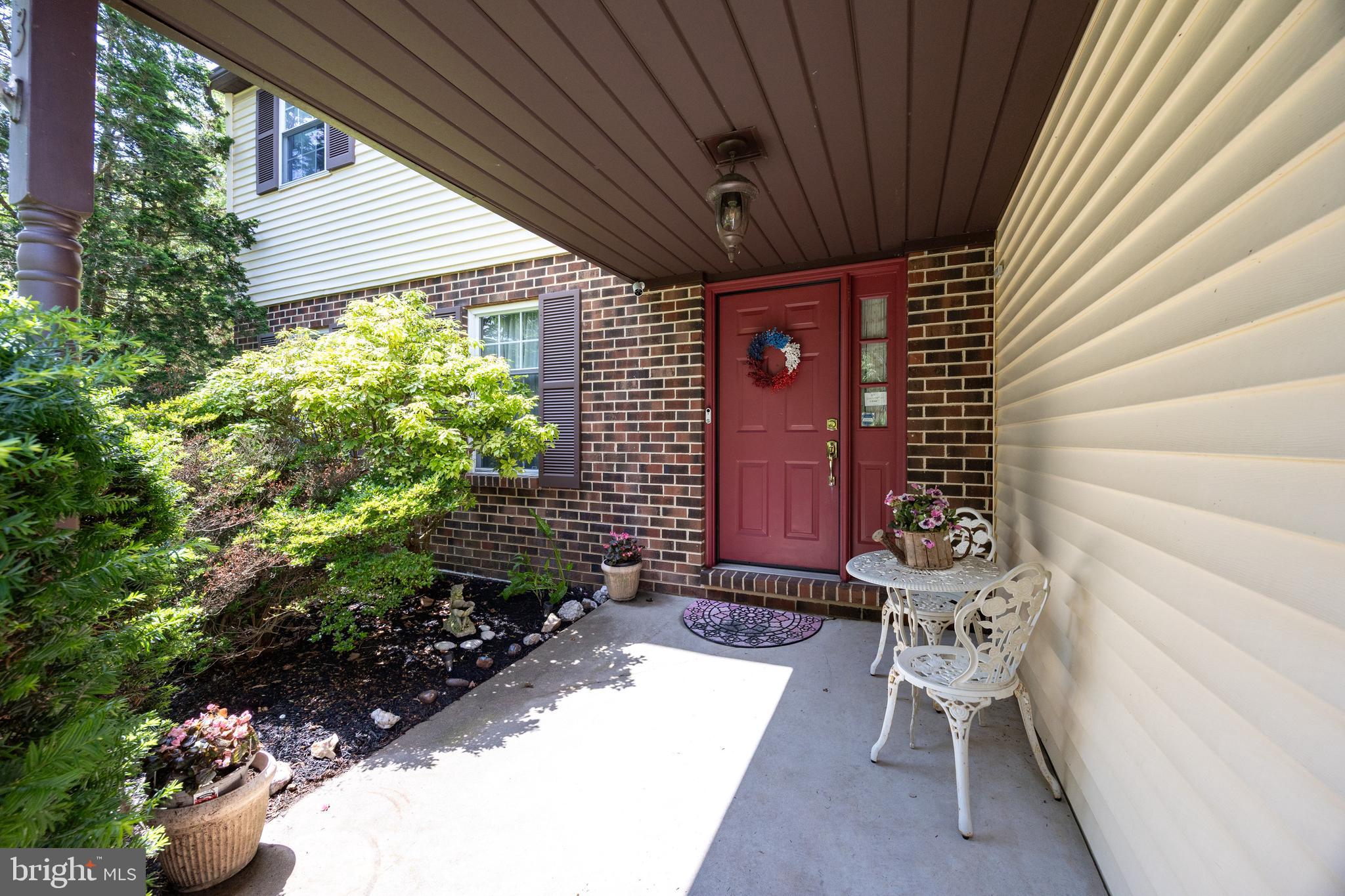 3 BUCKTHORN LANE