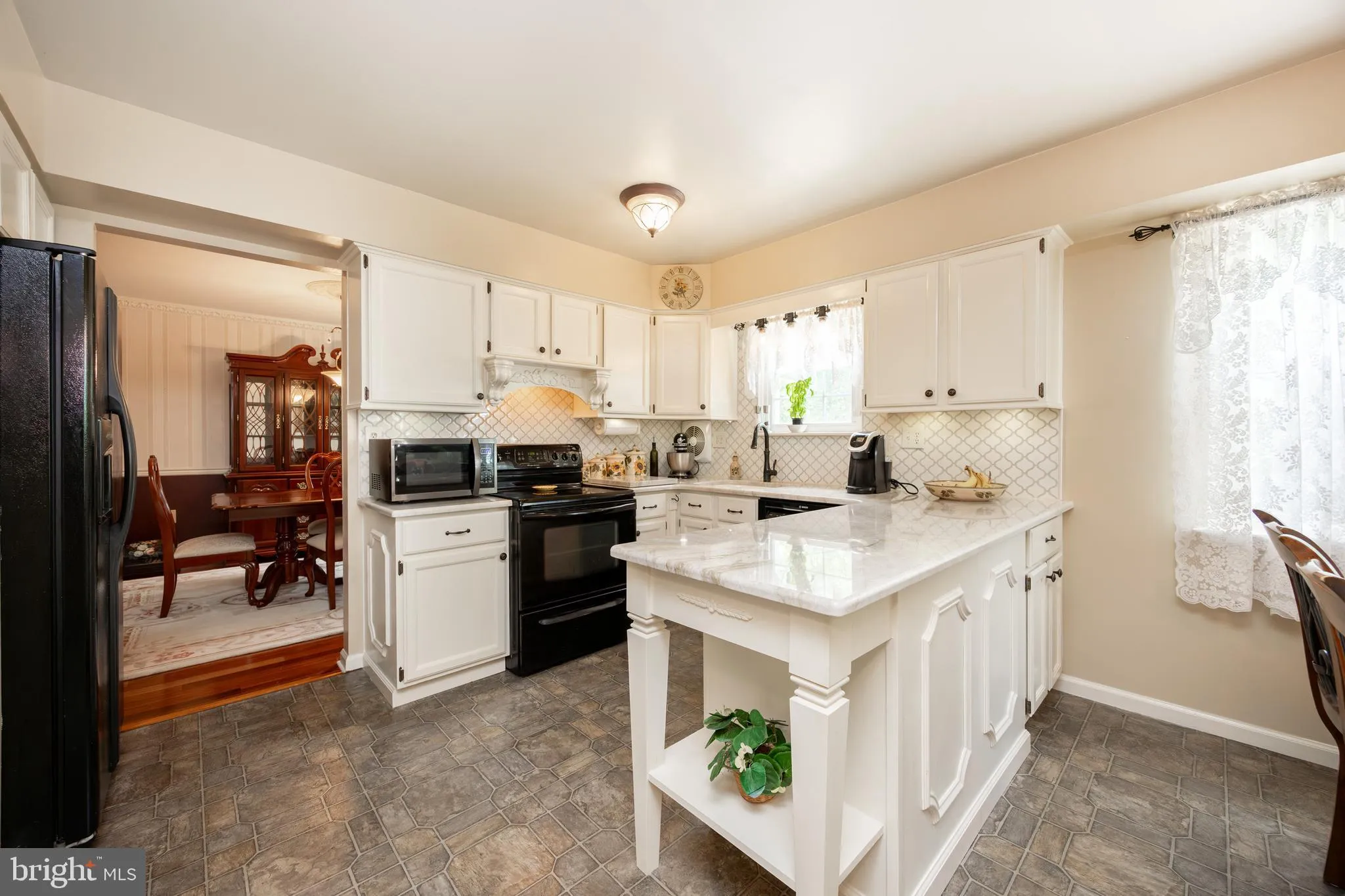 Collegeville, Pennsylvania 19426, United States, 4 Bedrooms Bedrooms, ,3 BathroomsBathrooms,Residential,Active,158221